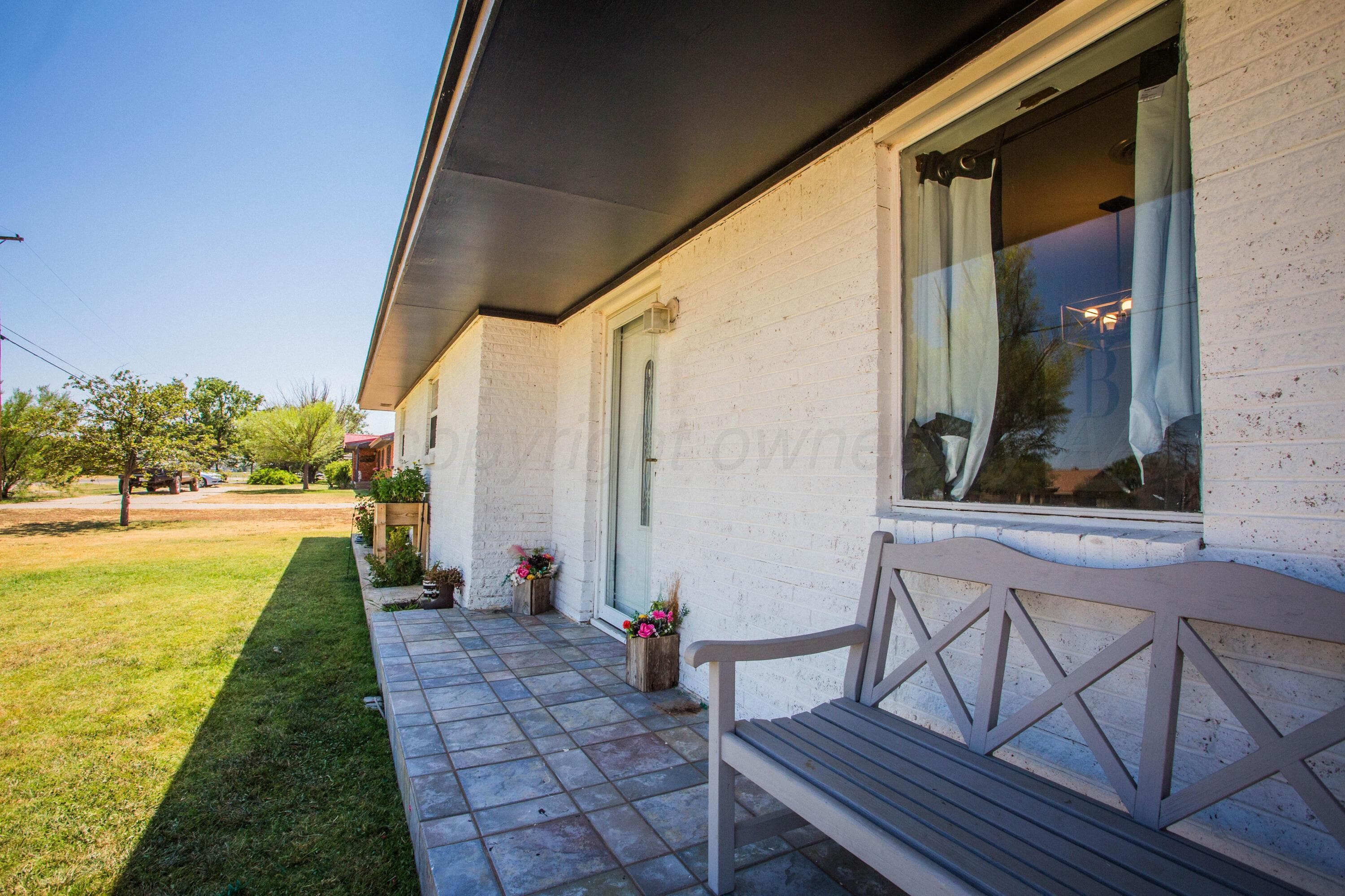 1005 N Dallas Avenue, Tulia, TX 79088, photo 5