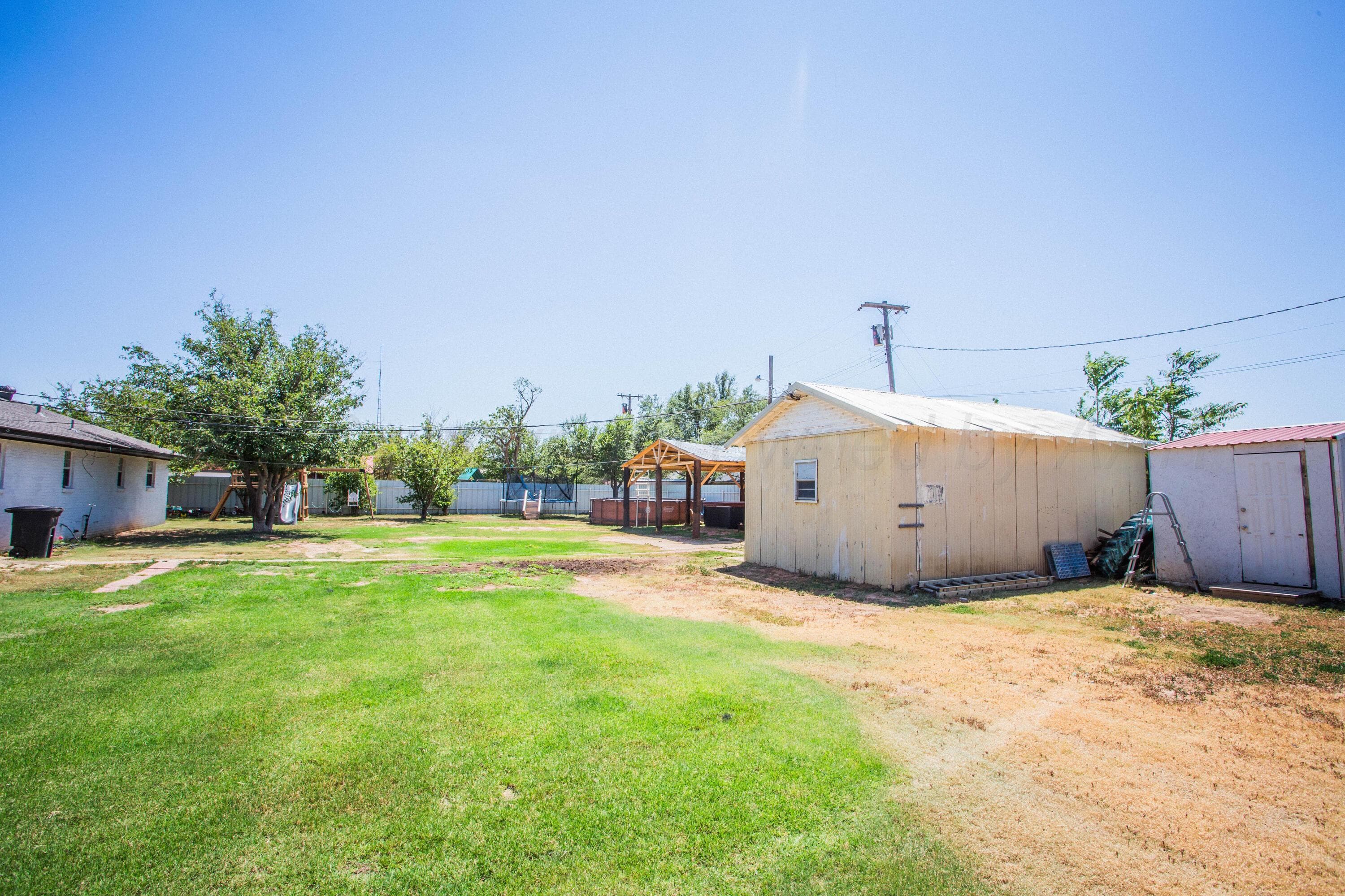1005 N Dallas Avenue, Tulia, TX 79088, photo 39