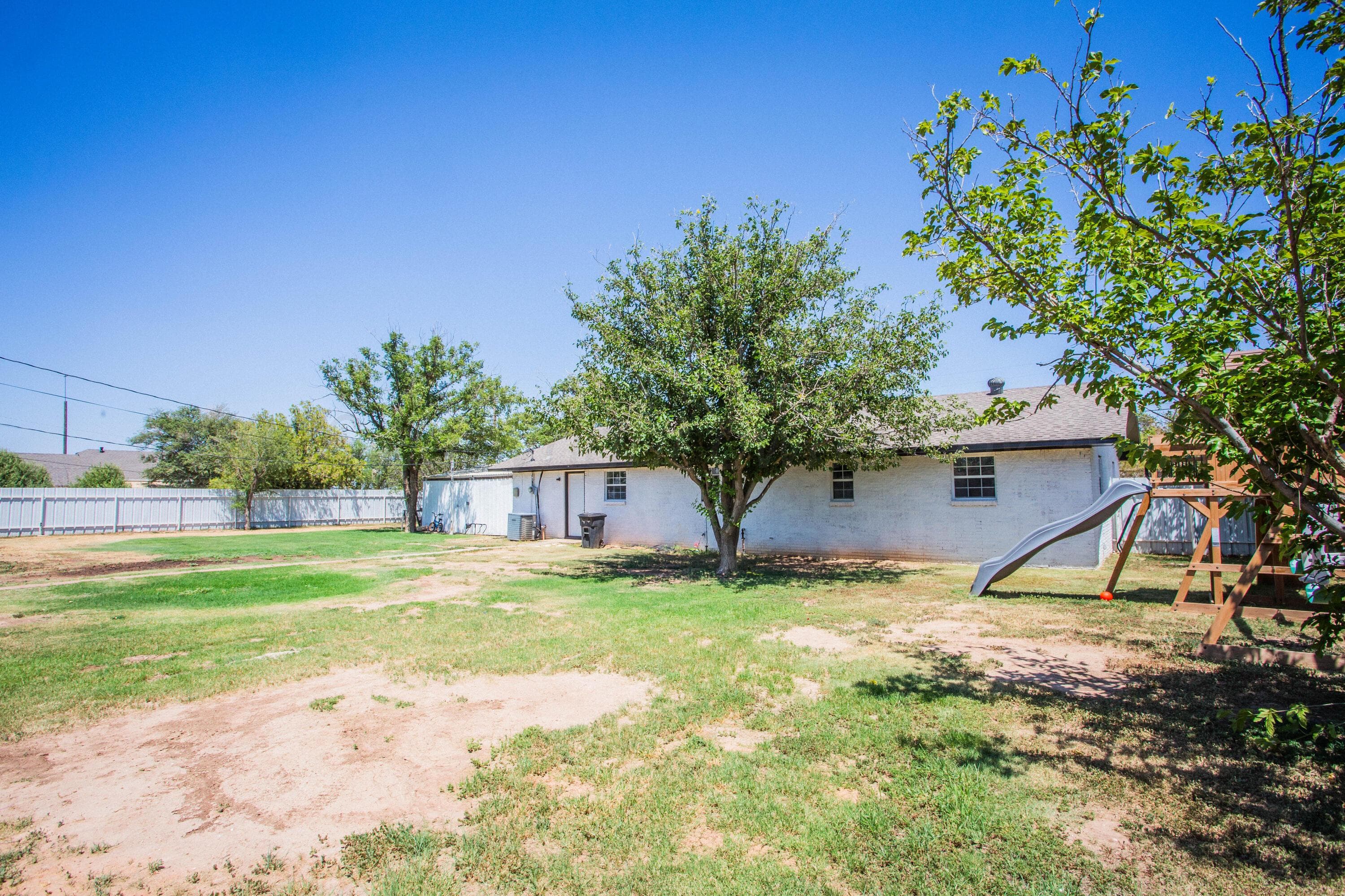 1005 N Dallas Avenue, Tulia, TX 79088, photo 45