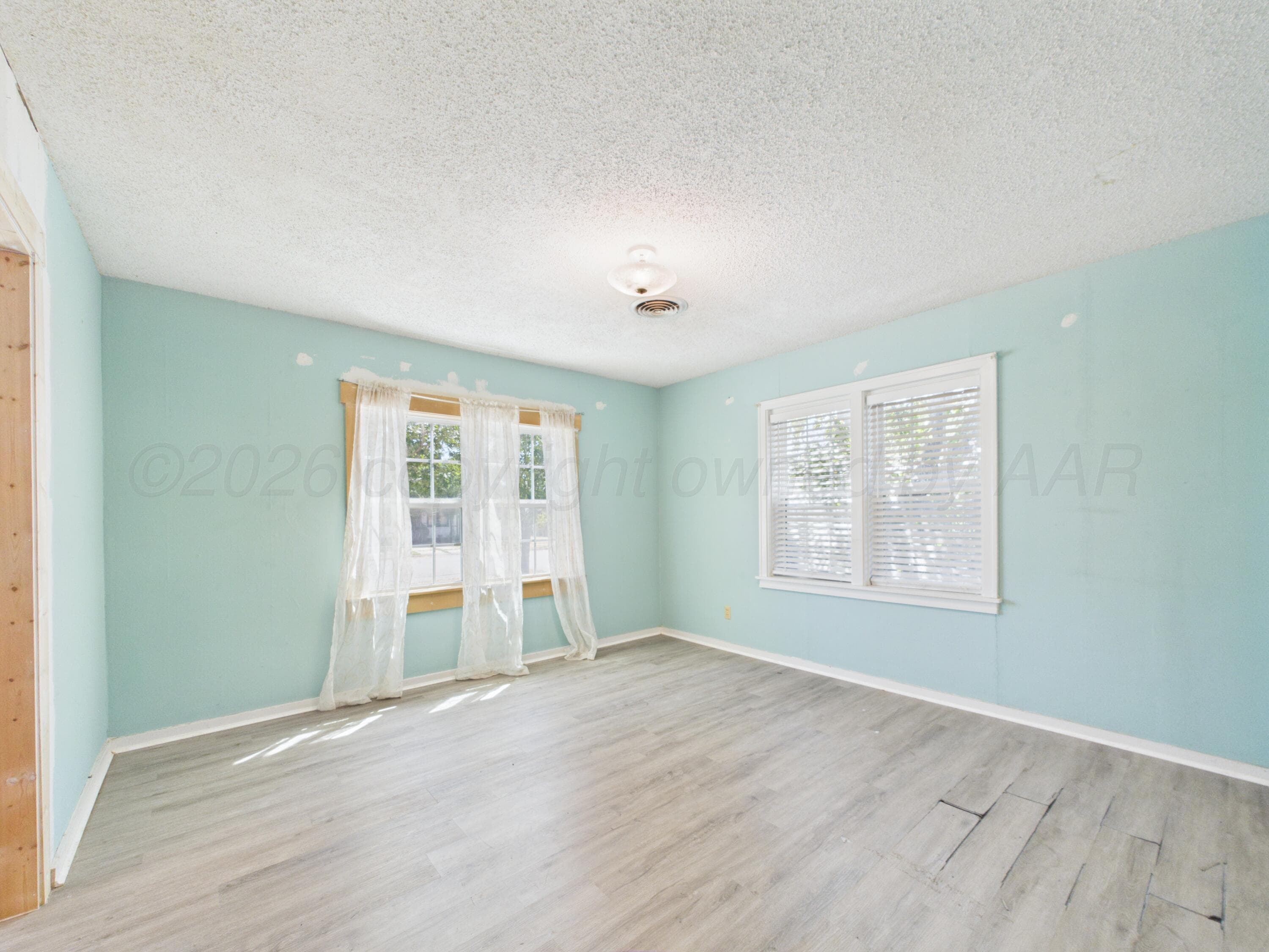 613 N DOUCETTE Street, Pampa, TX 79065-5011, photo 7