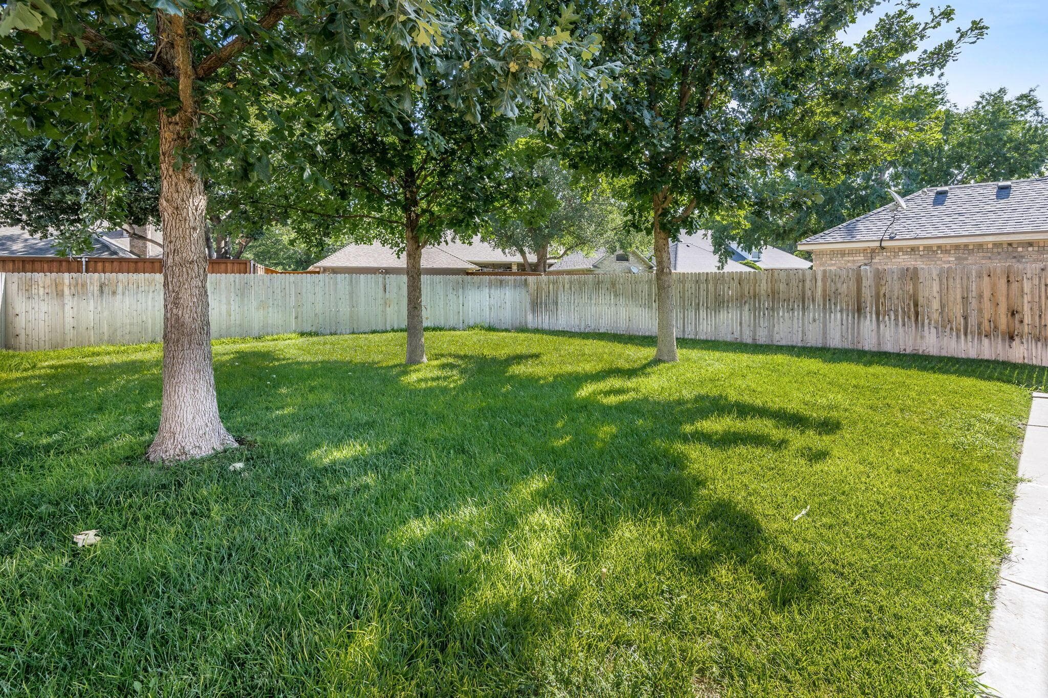 7604 BAYSWATER Road, Amarillo, TX 79119-6485, photo 3