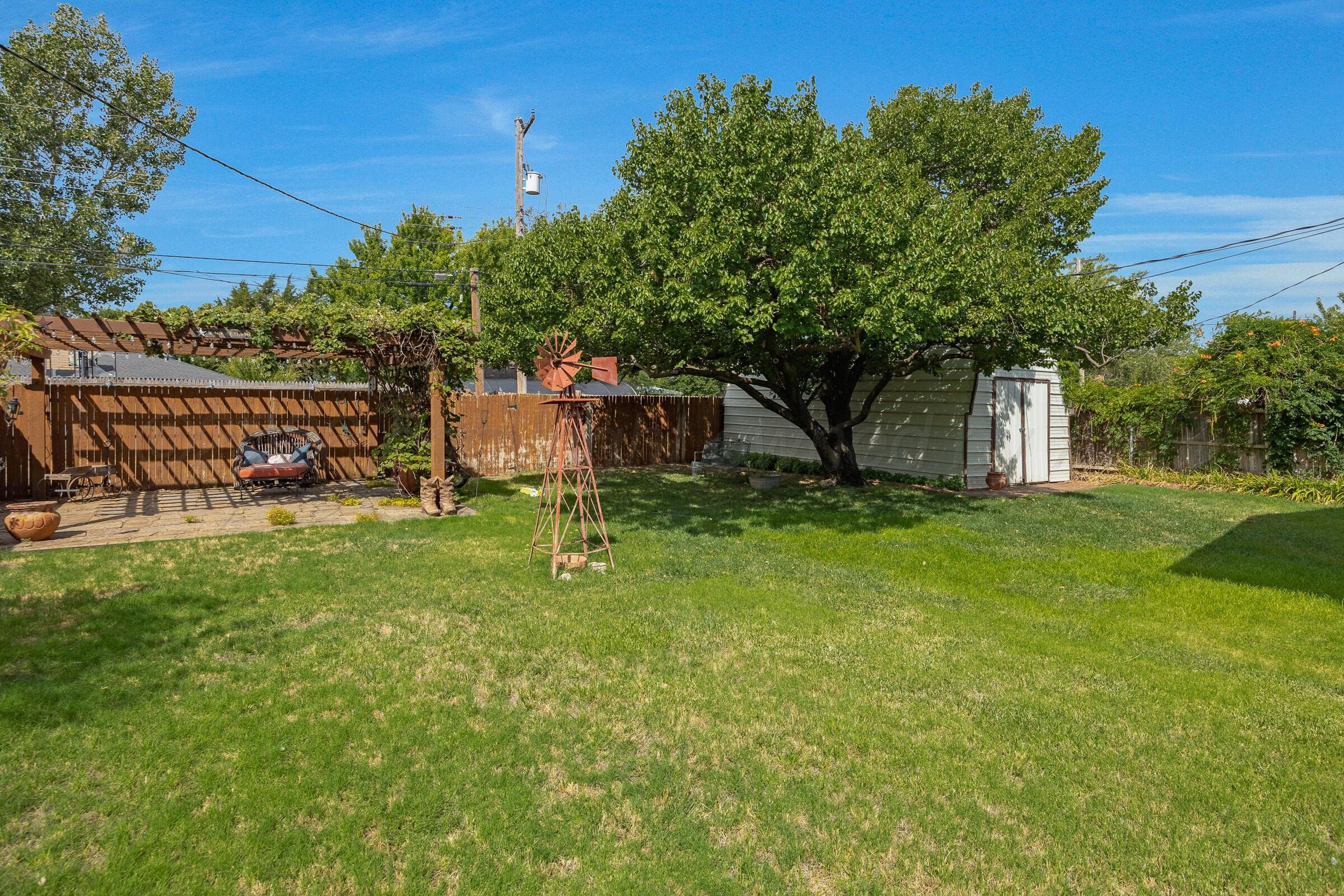 1611 Maple Avenue, Panhandle, TX 79068, photo 25