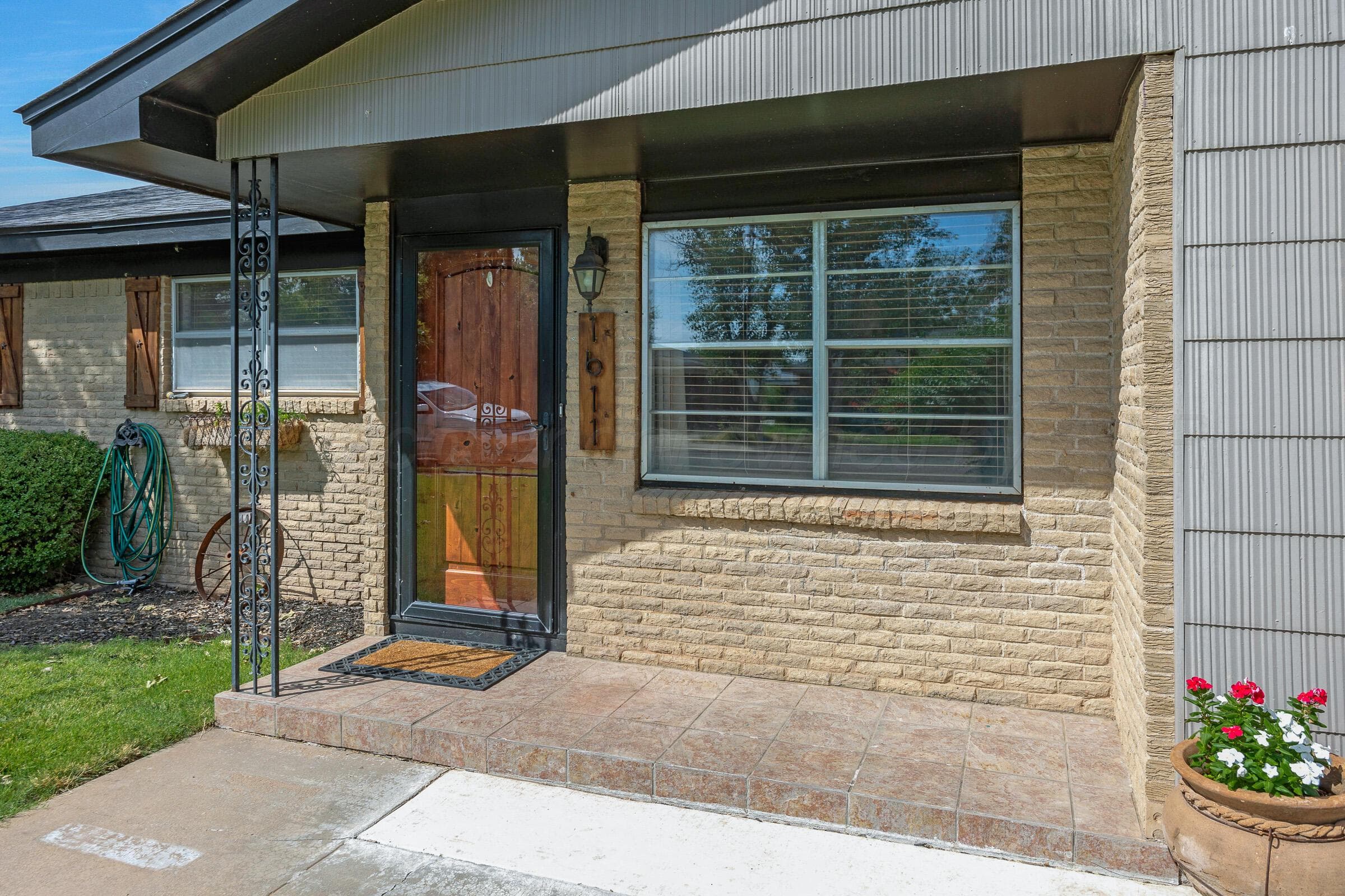 1611 Maple Avenue, Panhandle, TX 79068, photo 2