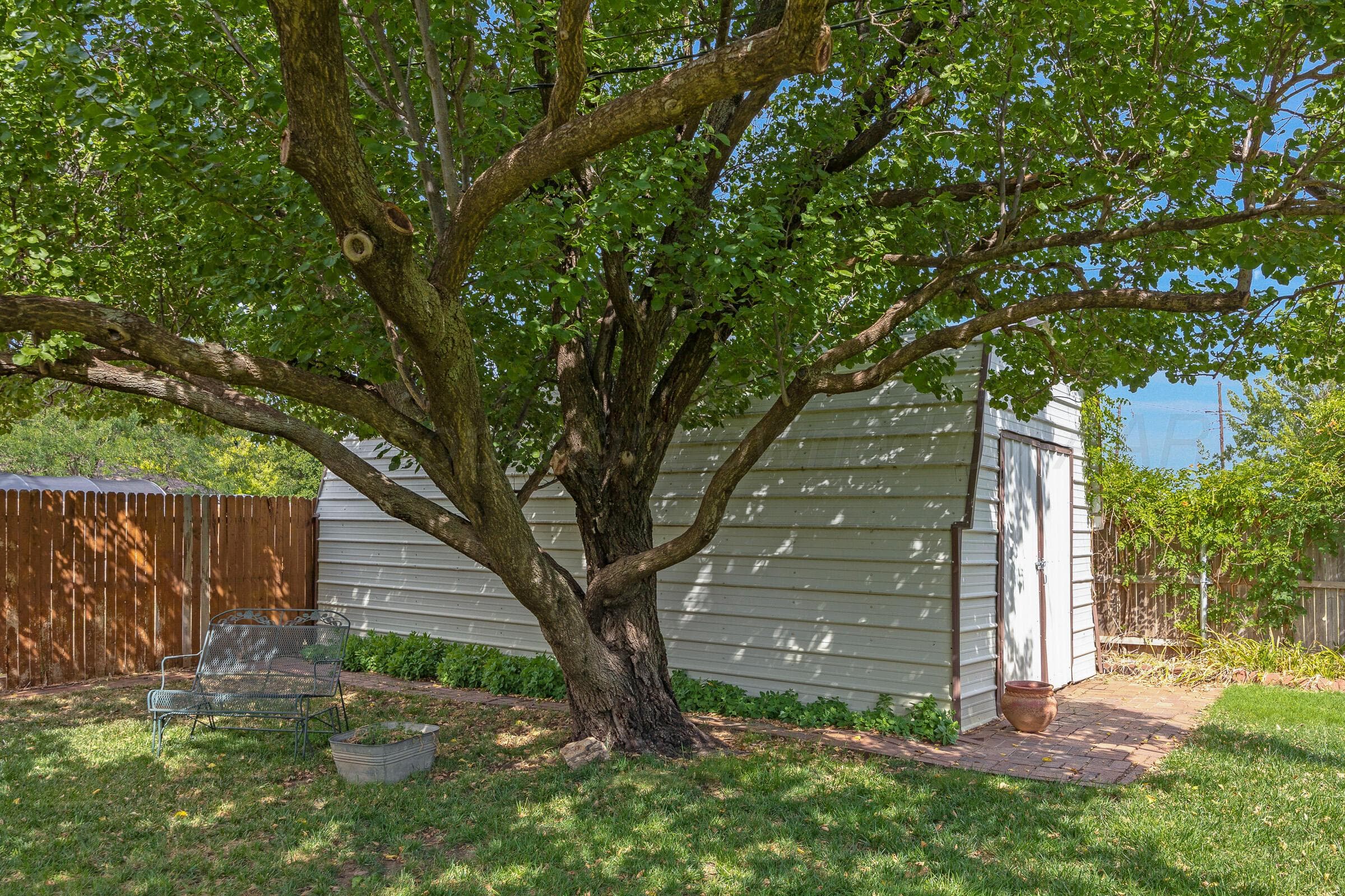 1611 Maple Avenue, Panhandle, TX 79068, photo 27