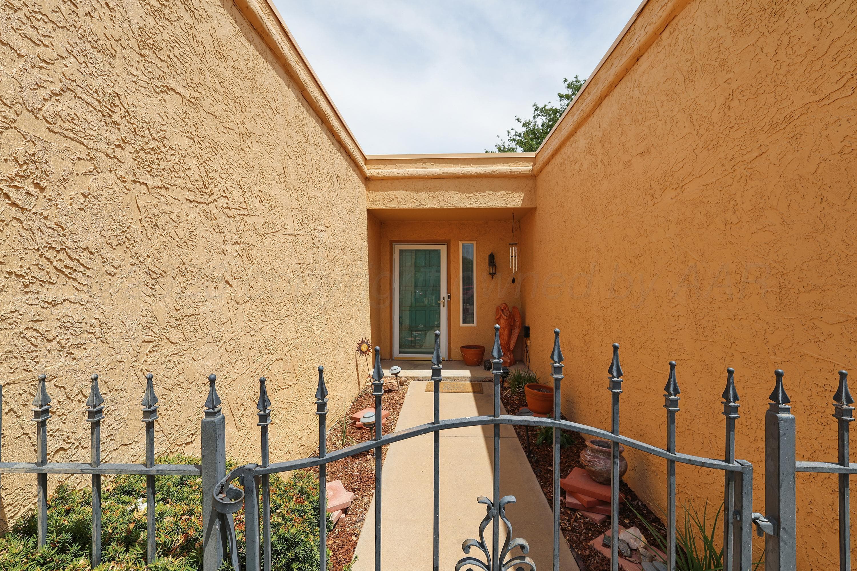 6740 WESTCLIFF Circle, Amarillo, TX 79124-1114, photo 2