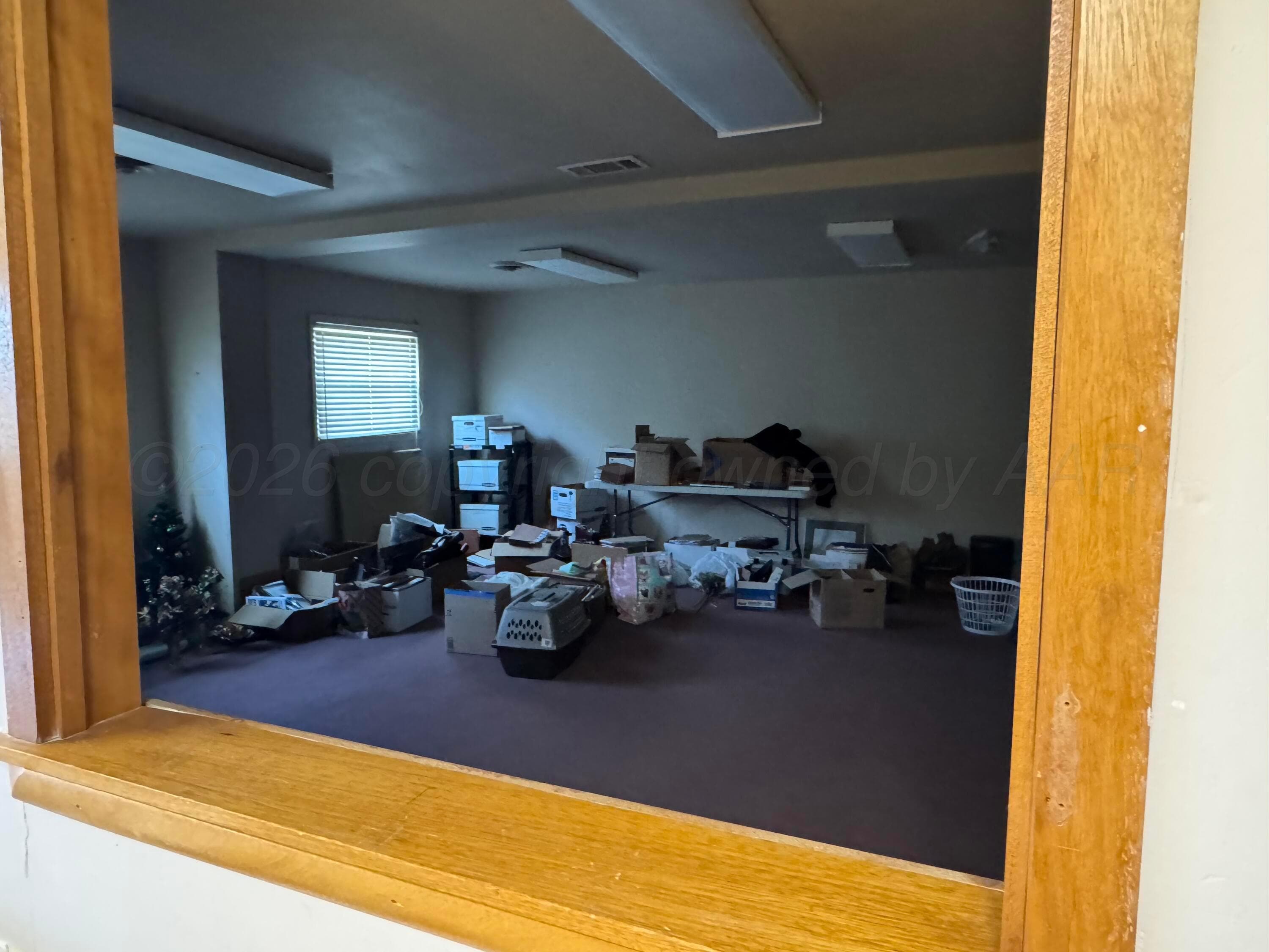 1801 S DRAKE Street, Perryton, TX 79070-4825, photo 10