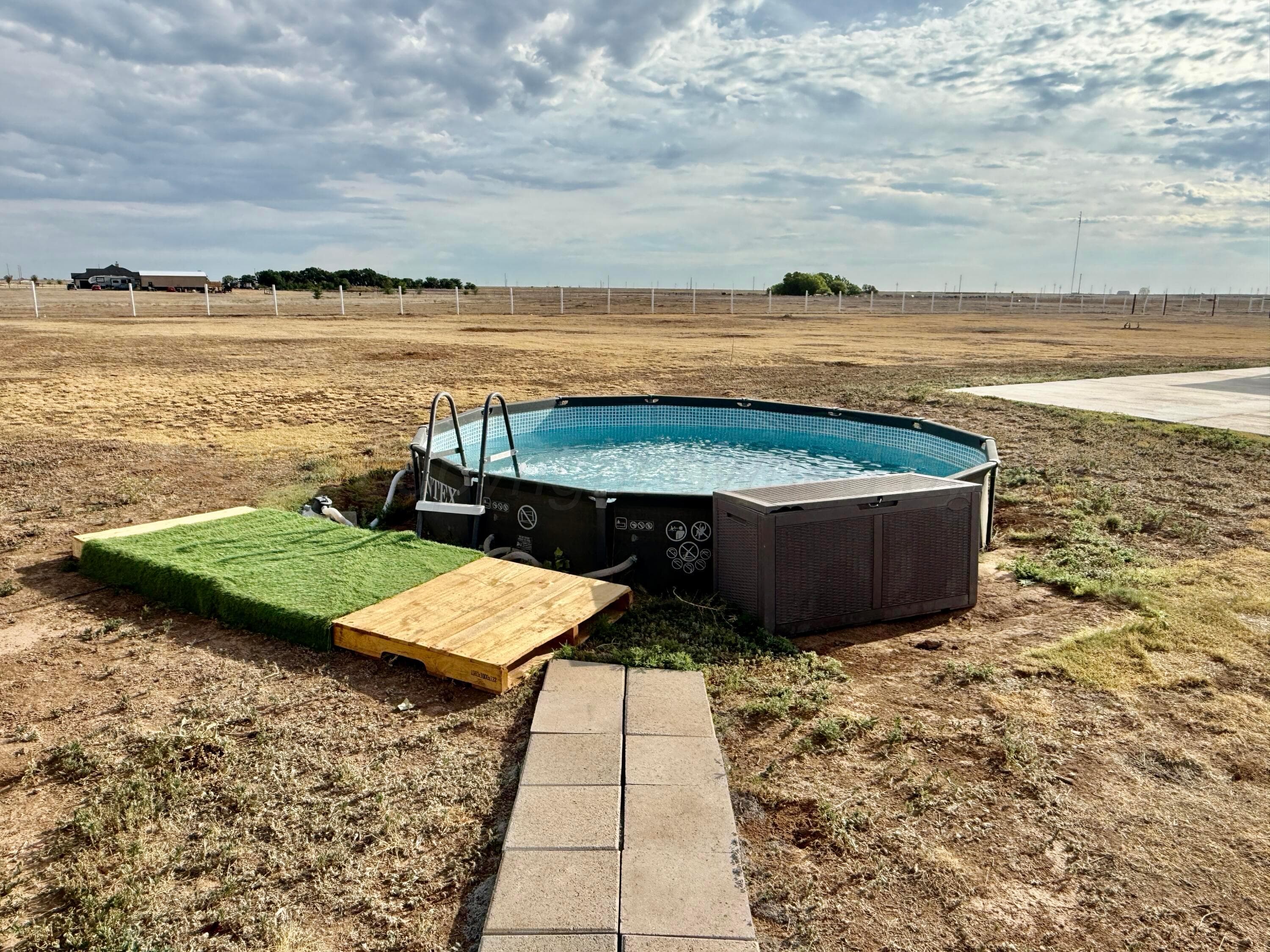 10820 Travis Lane, Dumas, TX 79029, photo 32