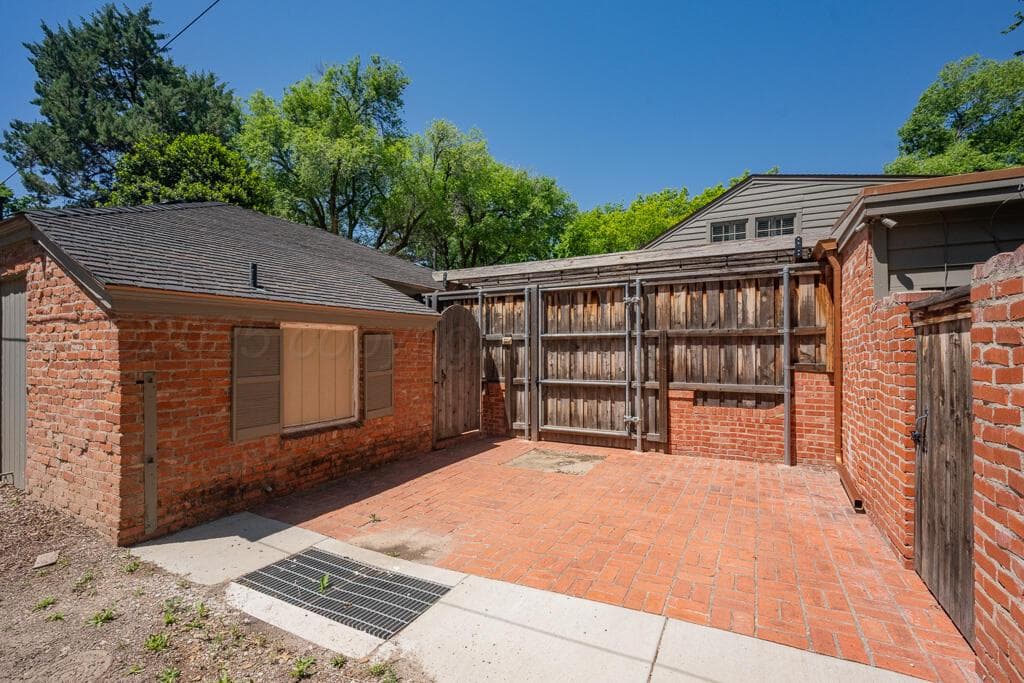 2411 S Lipscomb Street, Amarillo, TX 79109, photo 58