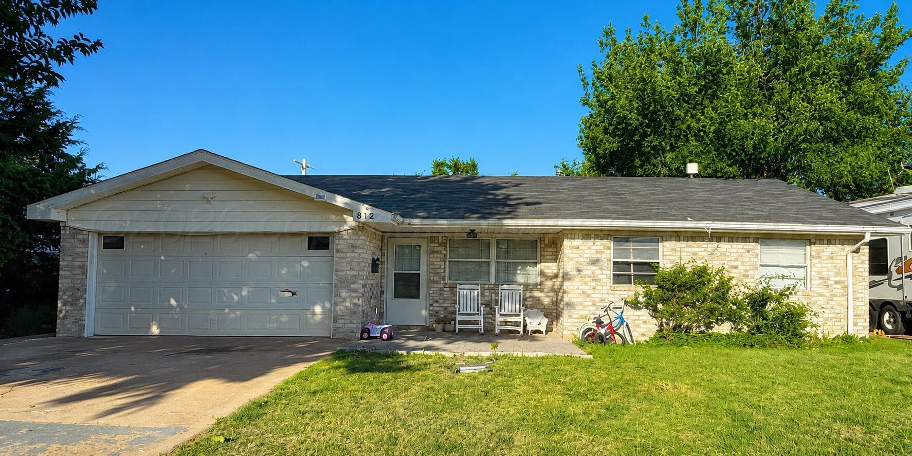 812 N WELLS Street, Pampa, TX 79065-5140, photo 2