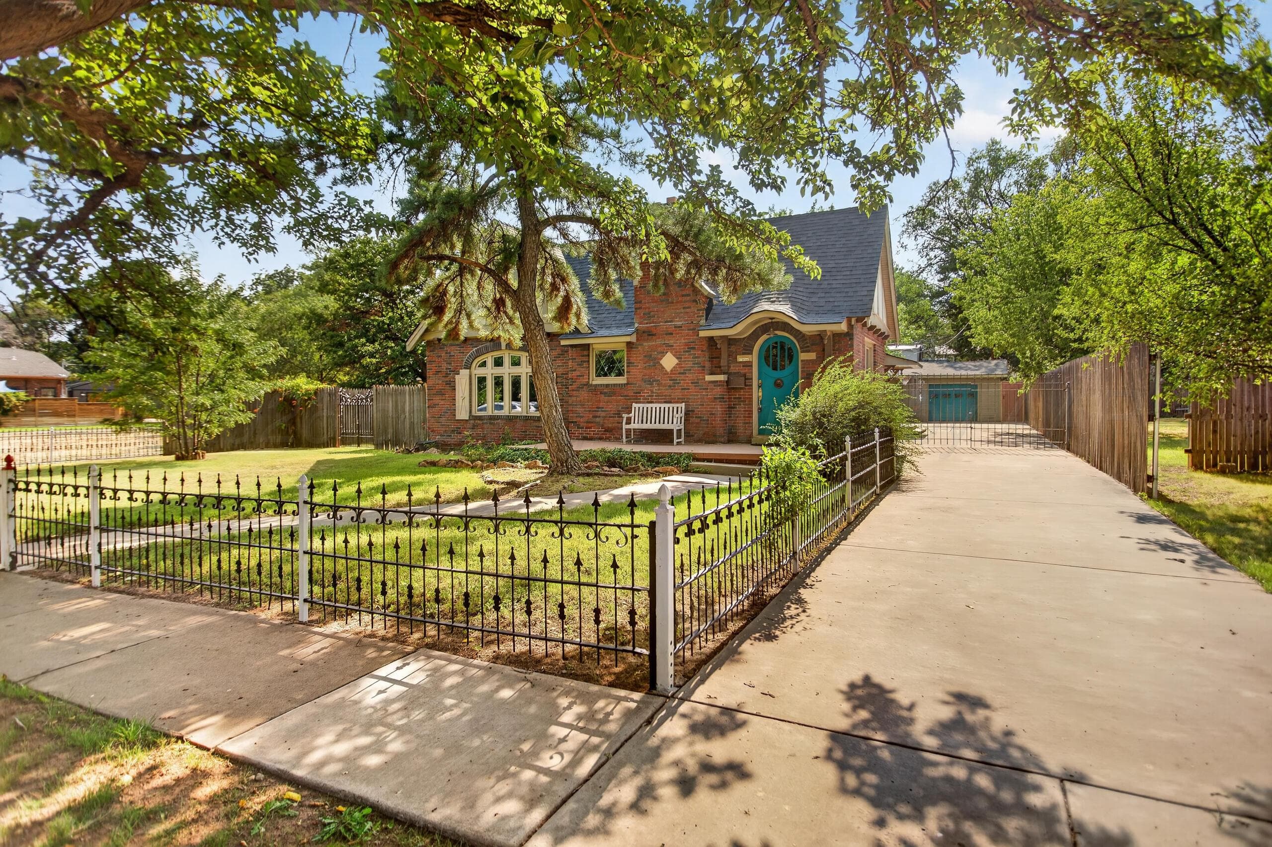 2404 S Harrison Street, Amarillo, TX 79109-2510, photo 3