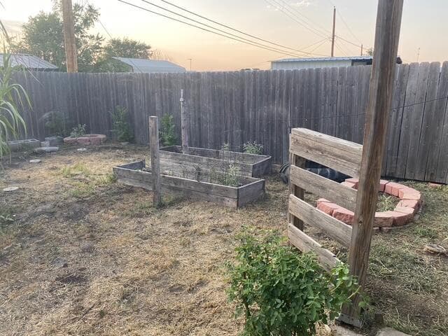105 Avalon Street, Borger, TX 79007, photo 46