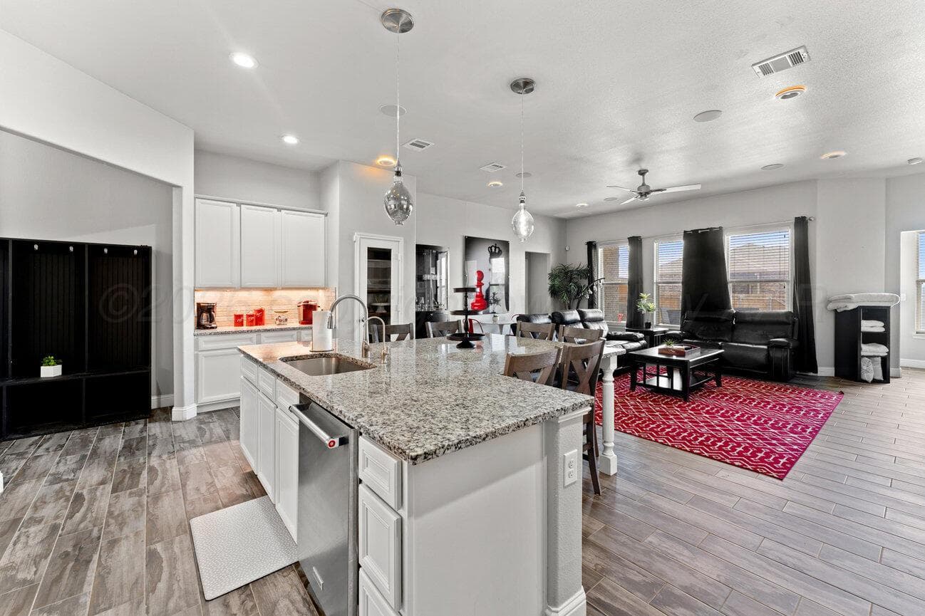 9705 ROCKWOOD Drive, Amarillo, TX 79119-1394, photo 22
