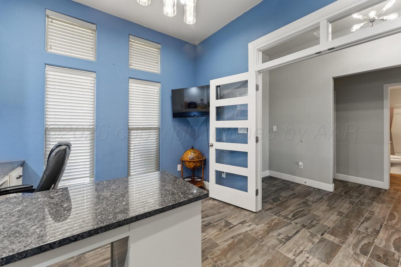 9705 ROCKWOOD Drive, Amarillo, TX 79119-1394, photo 9