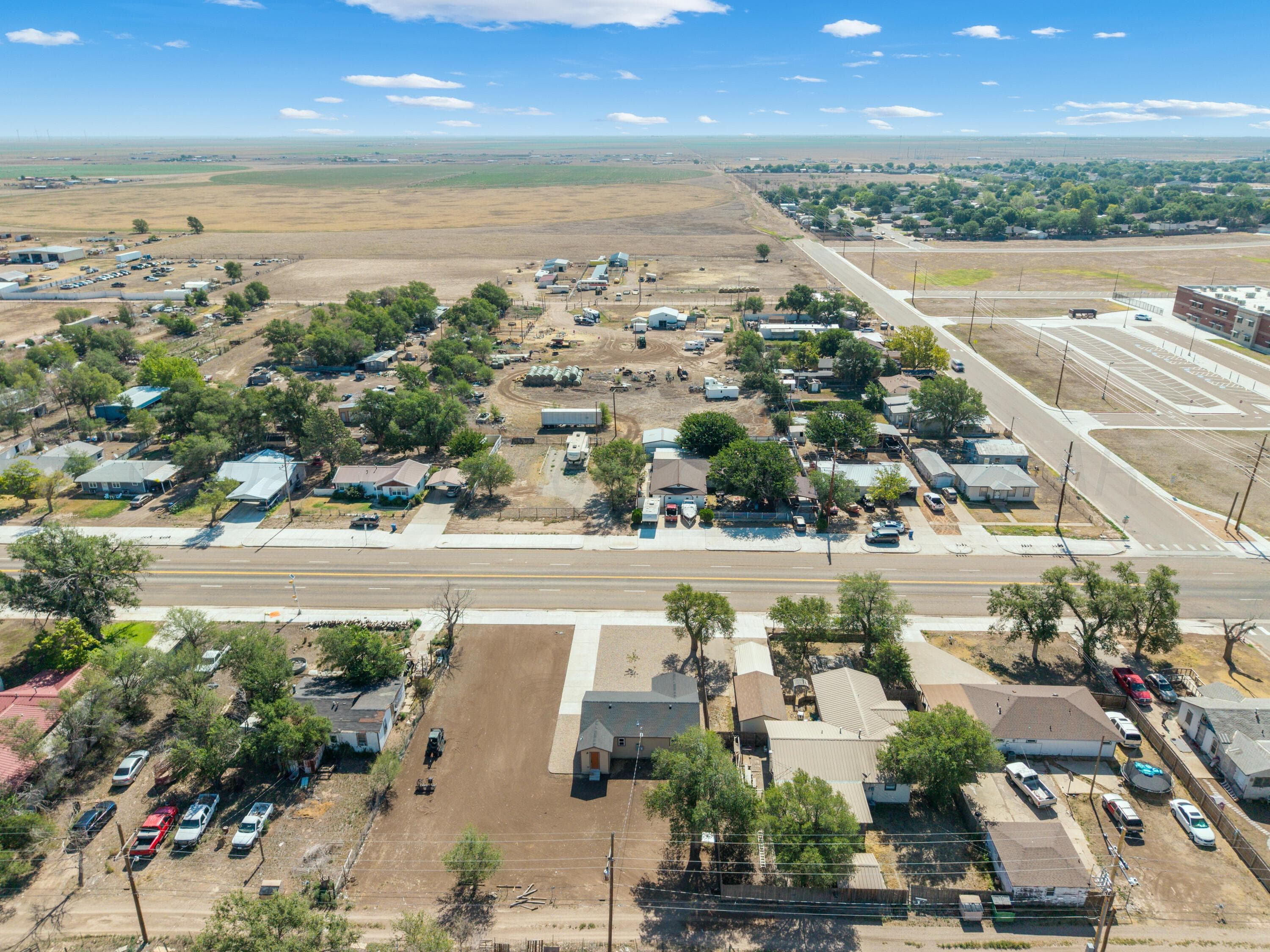 809 N MADDOX Avenue, Dumas, TX 79029-7813, photo 20
