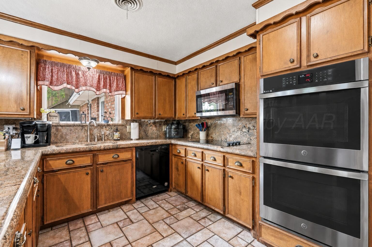 1404 CREEKMERE Drive, Canyon, TX 79015-5228, photo 22
