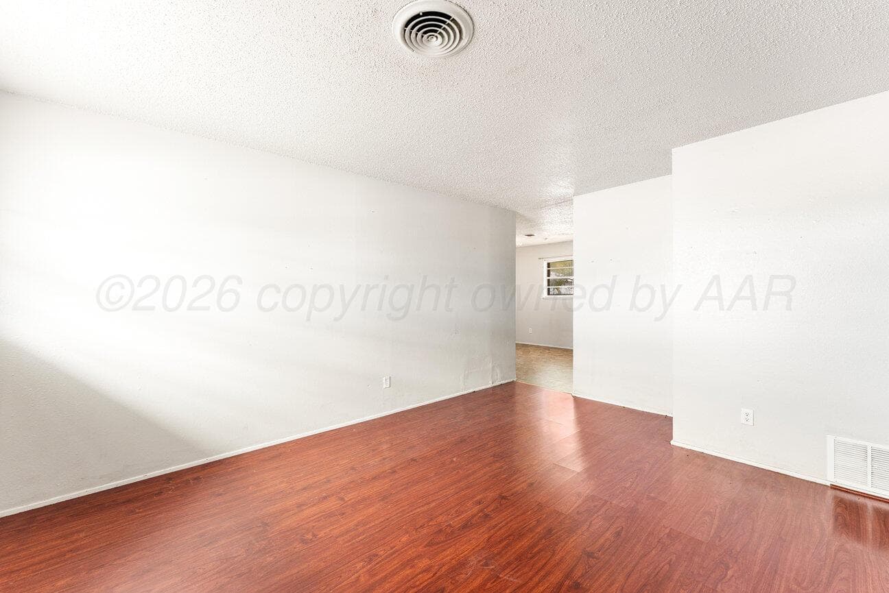 607 S Holmes Avenue, Fritch, TX 79036, photo 6