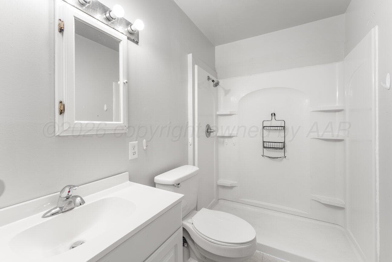 607 S Holmes Avenue, Fritch, TX 79036, photo 16