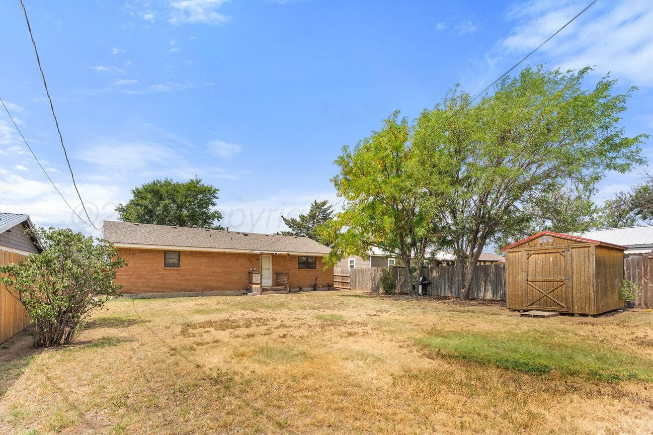 607 S Holmes Avenue, Fritch, TX 79036, photo 19