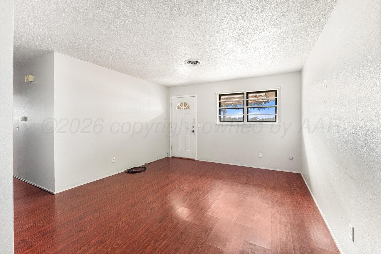 607 S Holmes Avenue, Fritch, TX 79036, photo 4