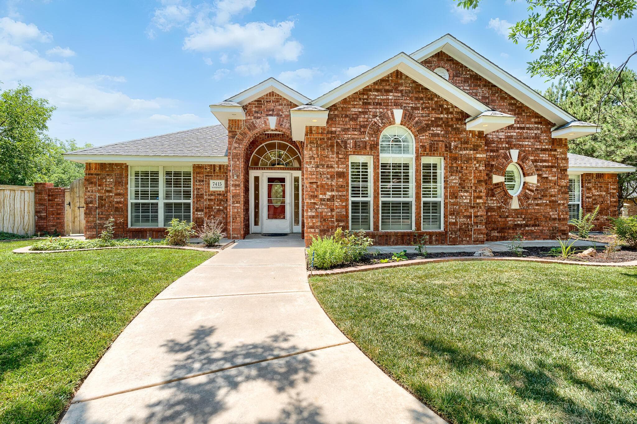 7415 Woodmont Drive, Amarillo, TX 79119
