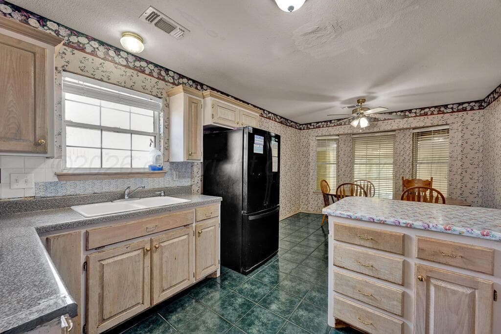 1718 JENNIFER Street, Amarillo, TX 79107-6645, photo 6