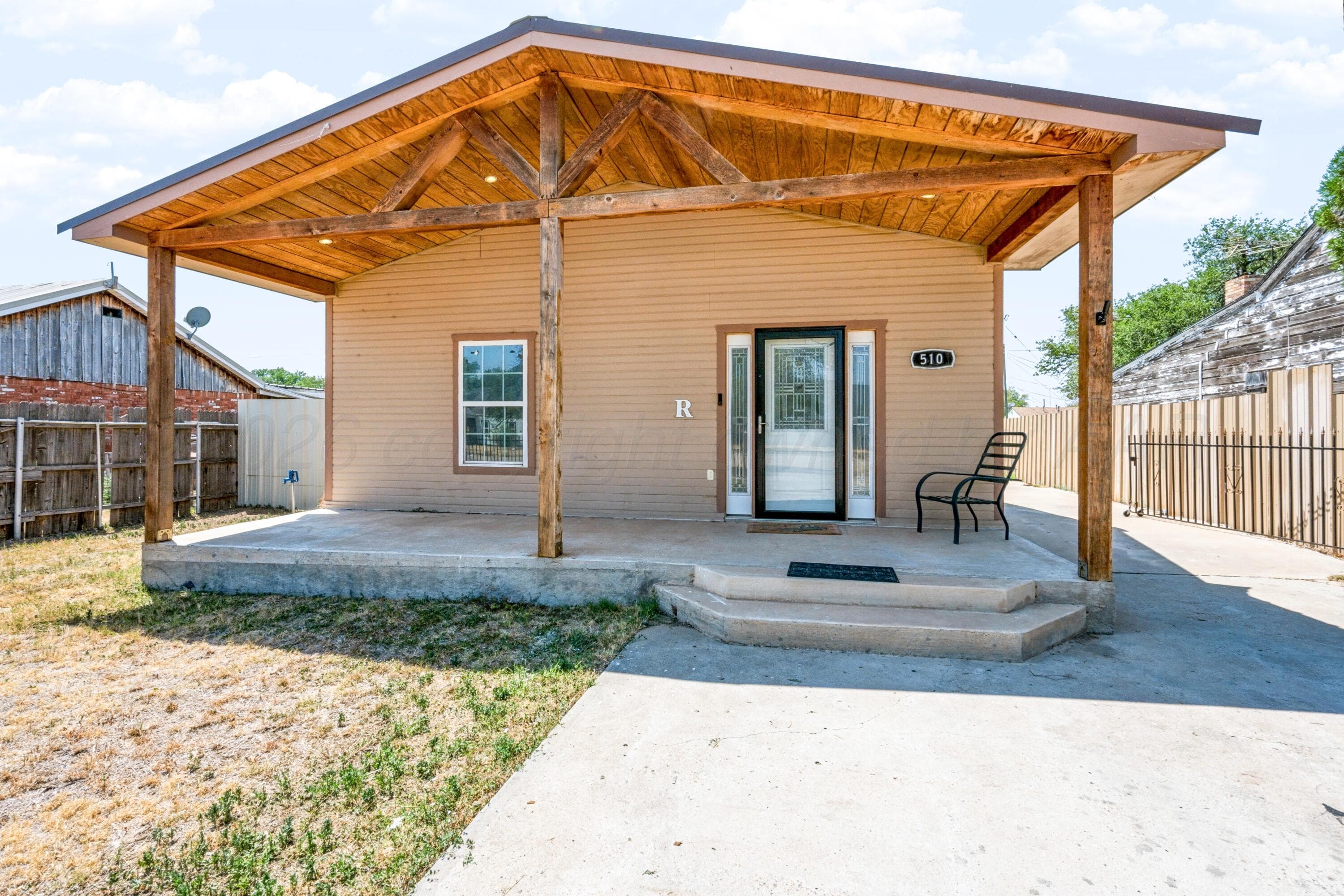 510 DURRETT, Dumas, TX 79029-4517, photo 2