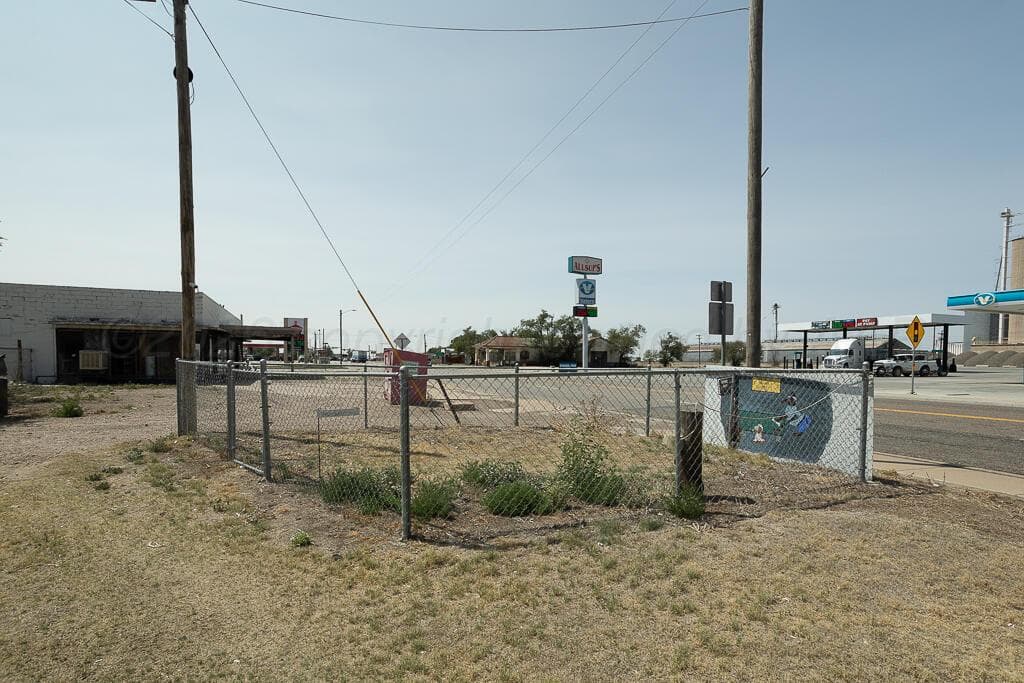 201 W First Street, Claude, TX 79019, photo 13