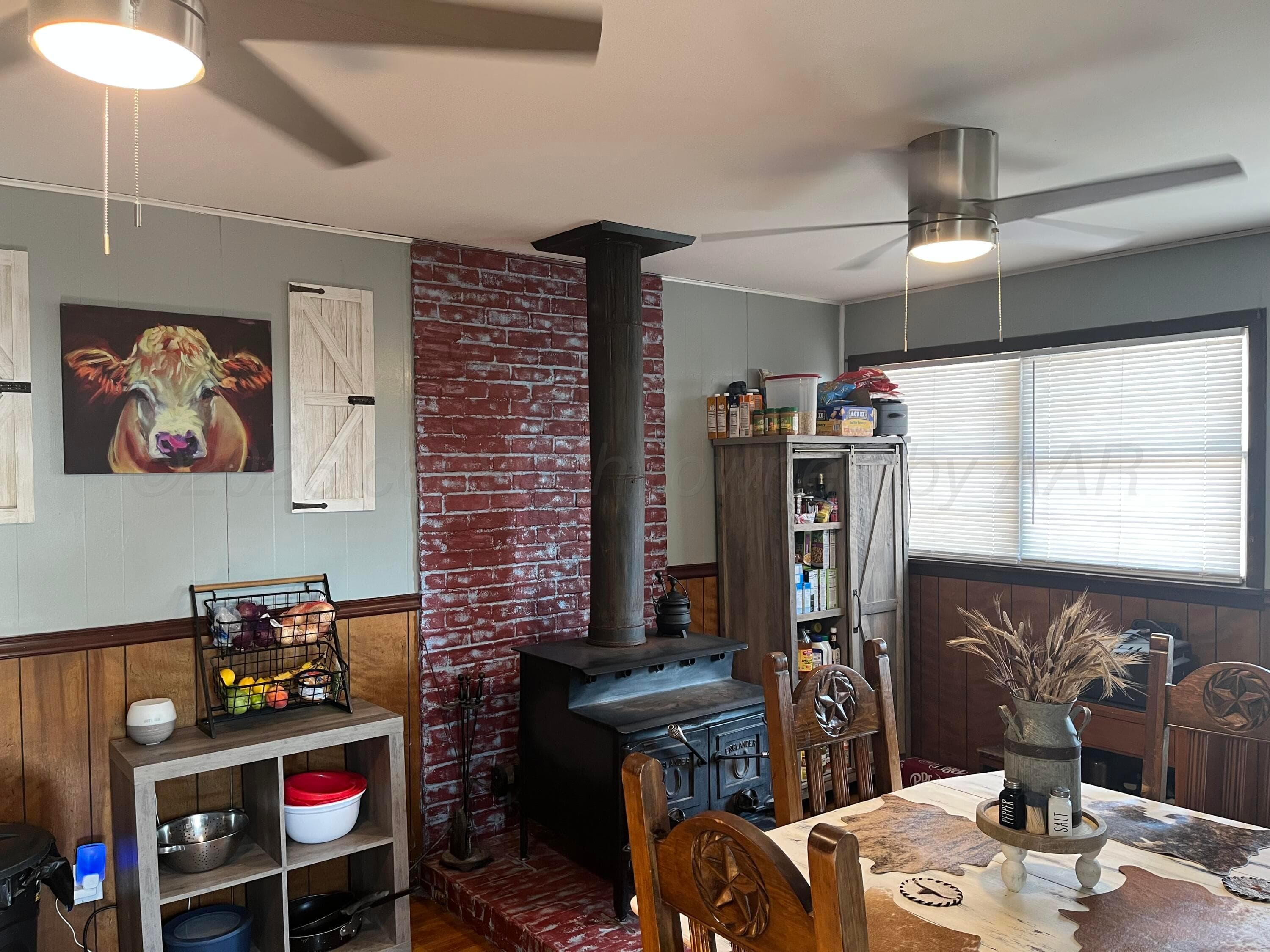 300 Alamo Street, Claude, TX 79019, photo 14