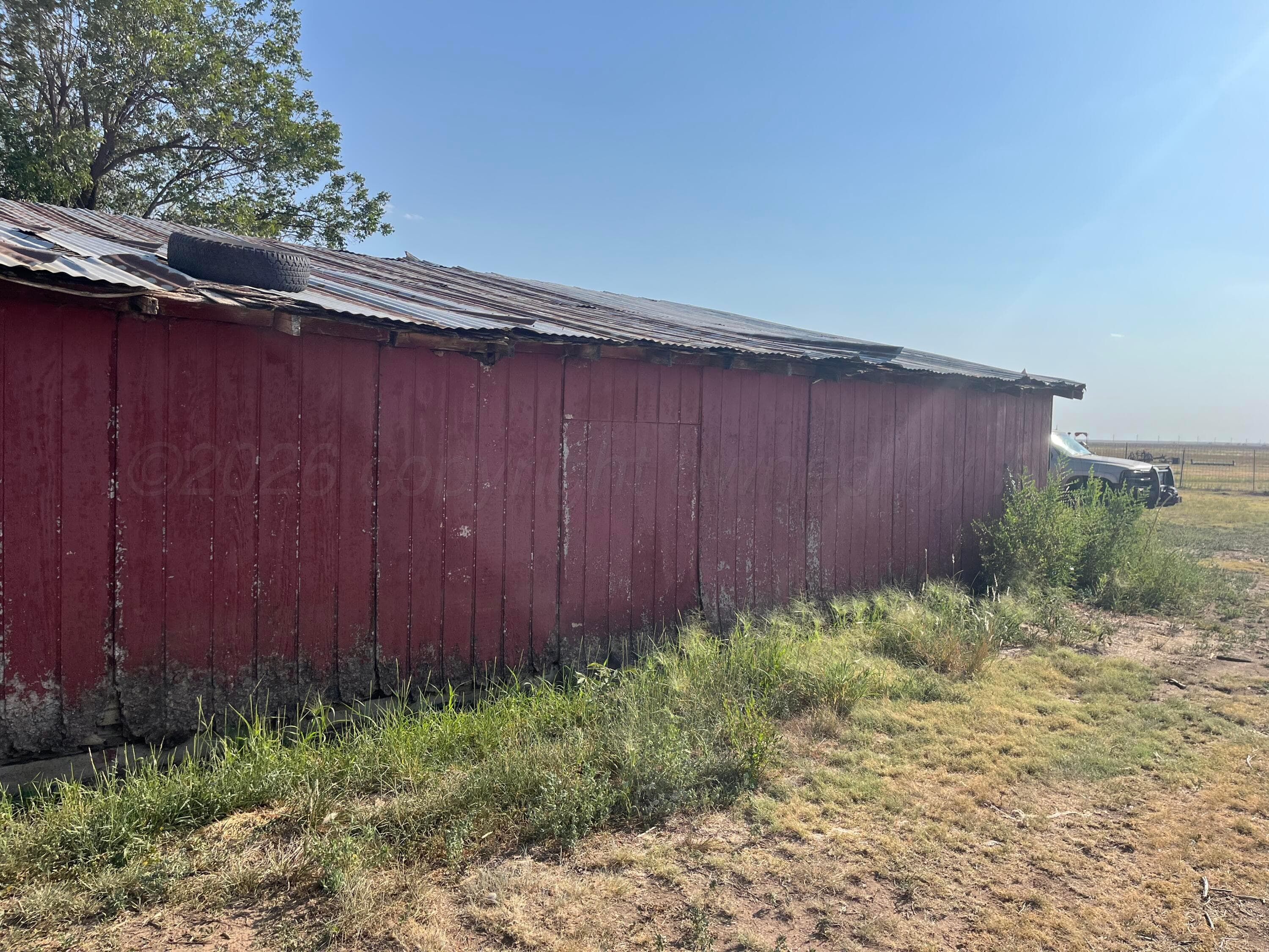 300 Alamo Street, Claude, TX 79019, photo 22
