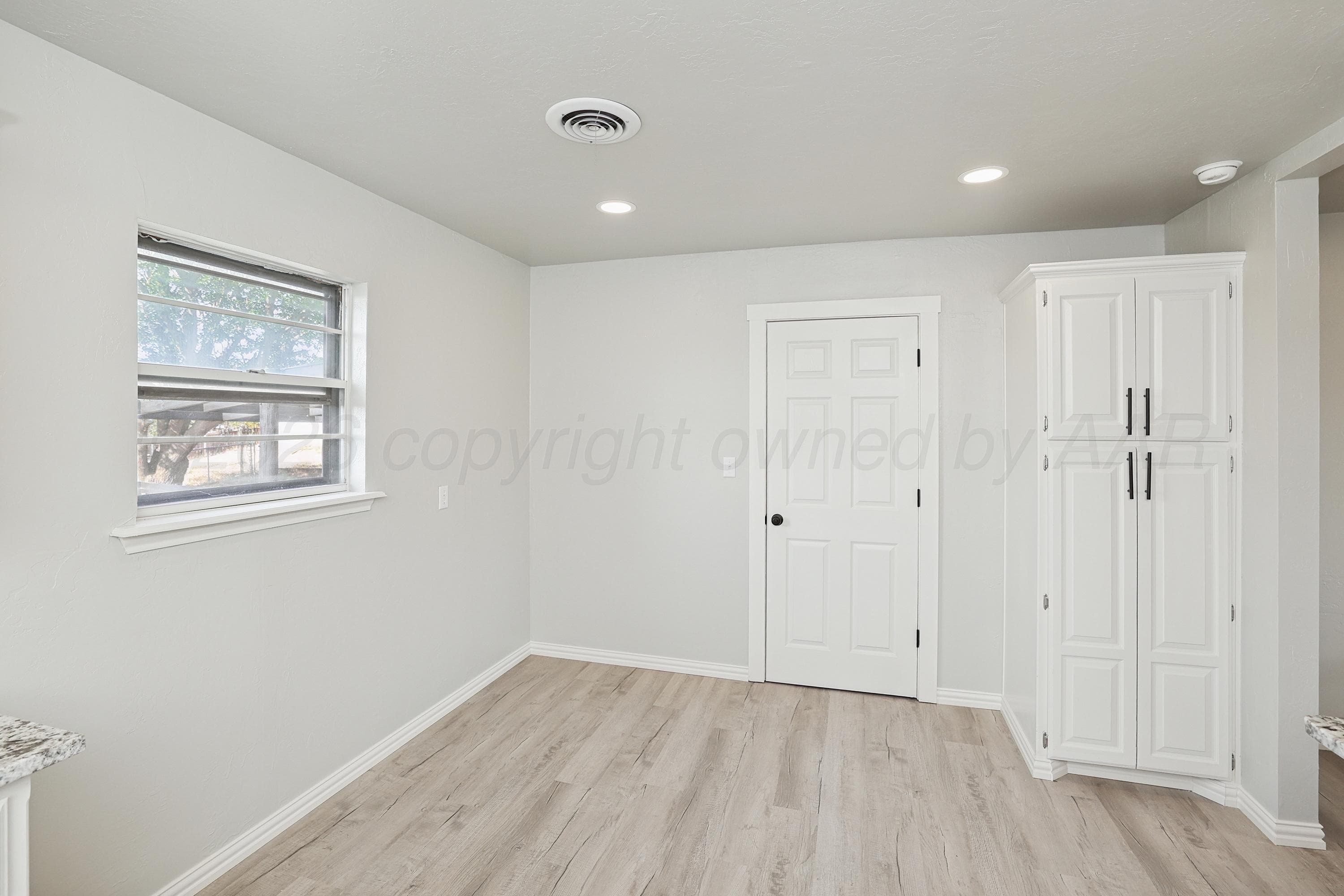 911 W BONITA Avenue, Amarillo, TX 79108, photo 9