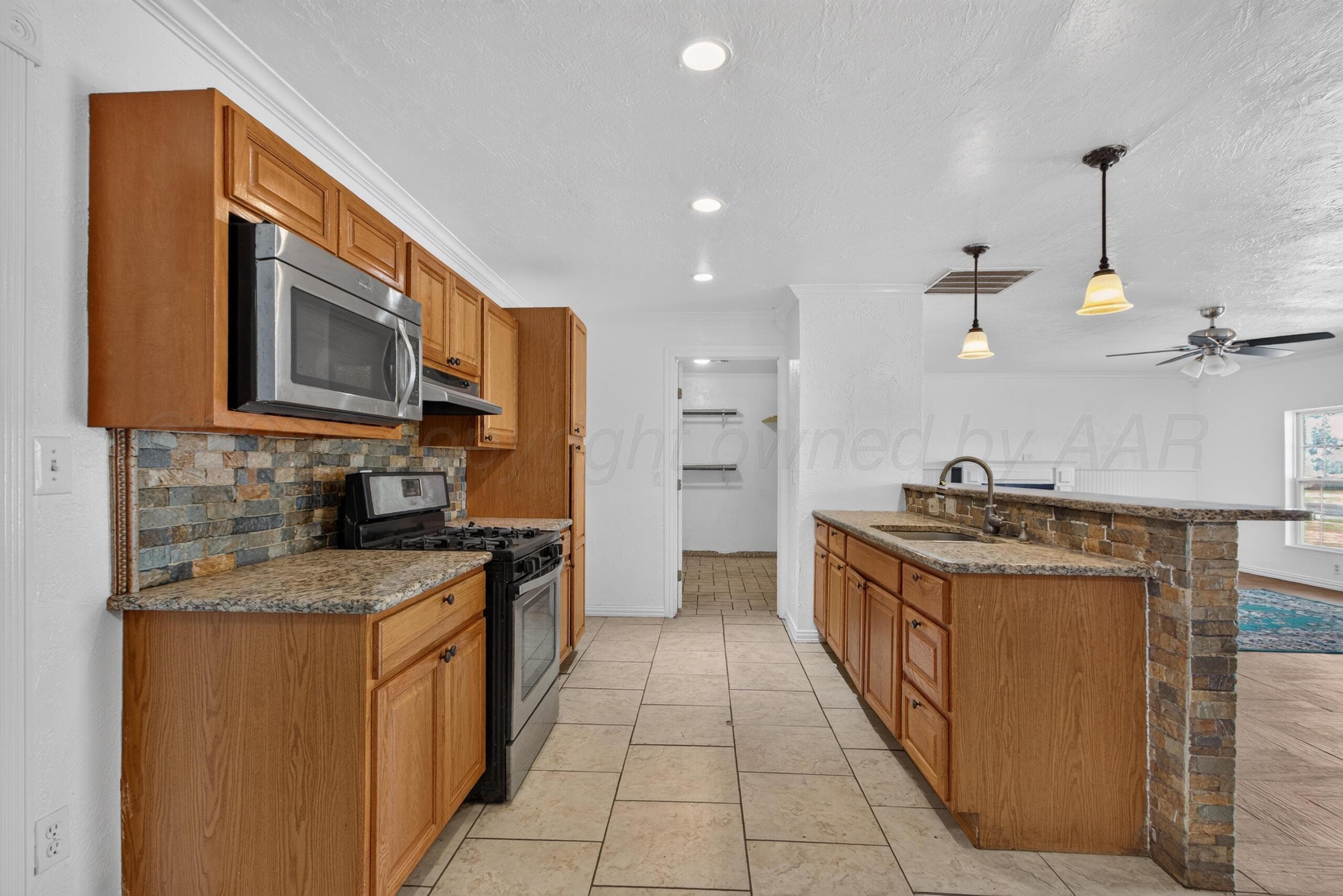 1032 STUART Drive, Amarillo, TX 79104, photo 8