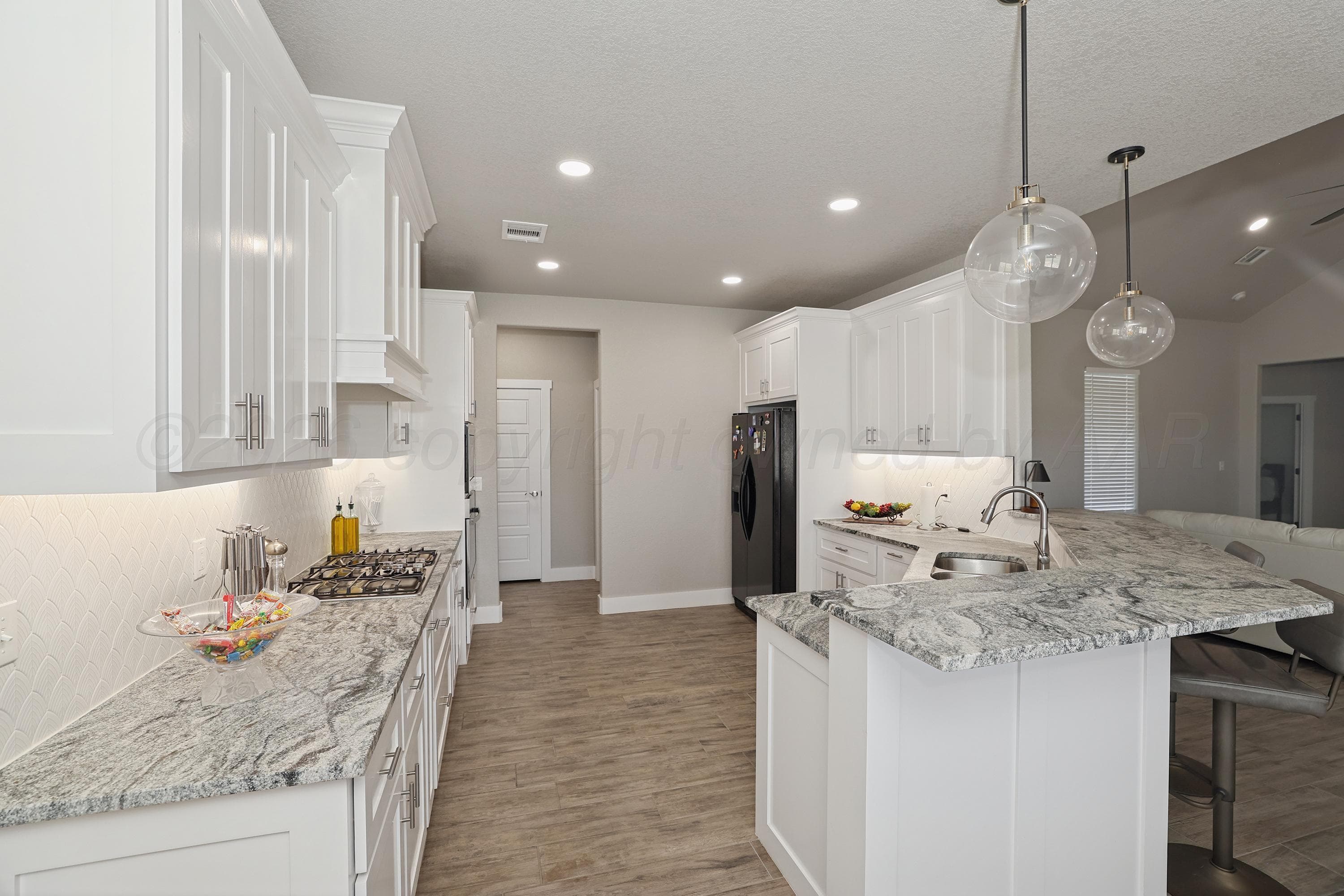 10040 COPPER CREEK Drive, Amarillo, TX 79119-8143, photo 12