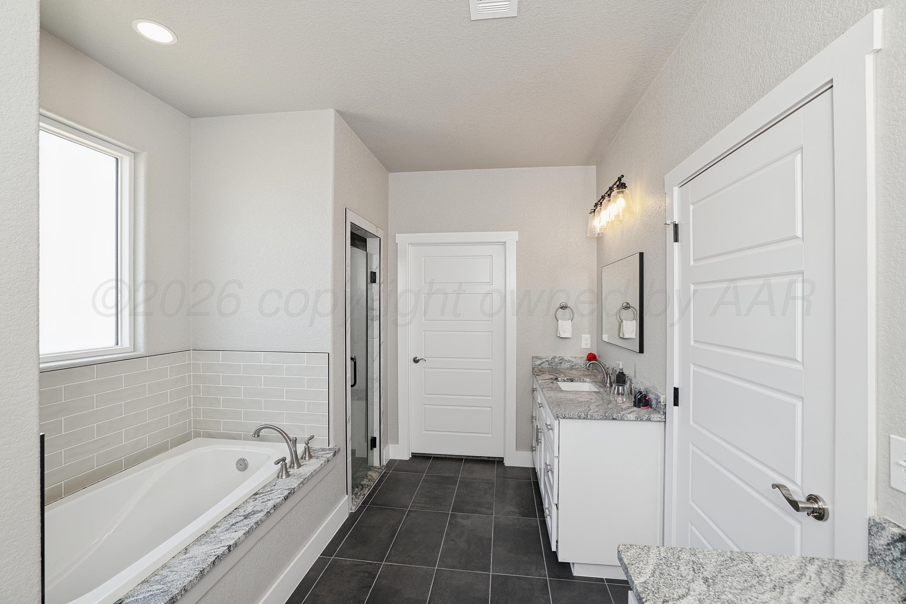 10040 COPPER CREEK Drive, Amarillo, TX 79119-8143, photo 22