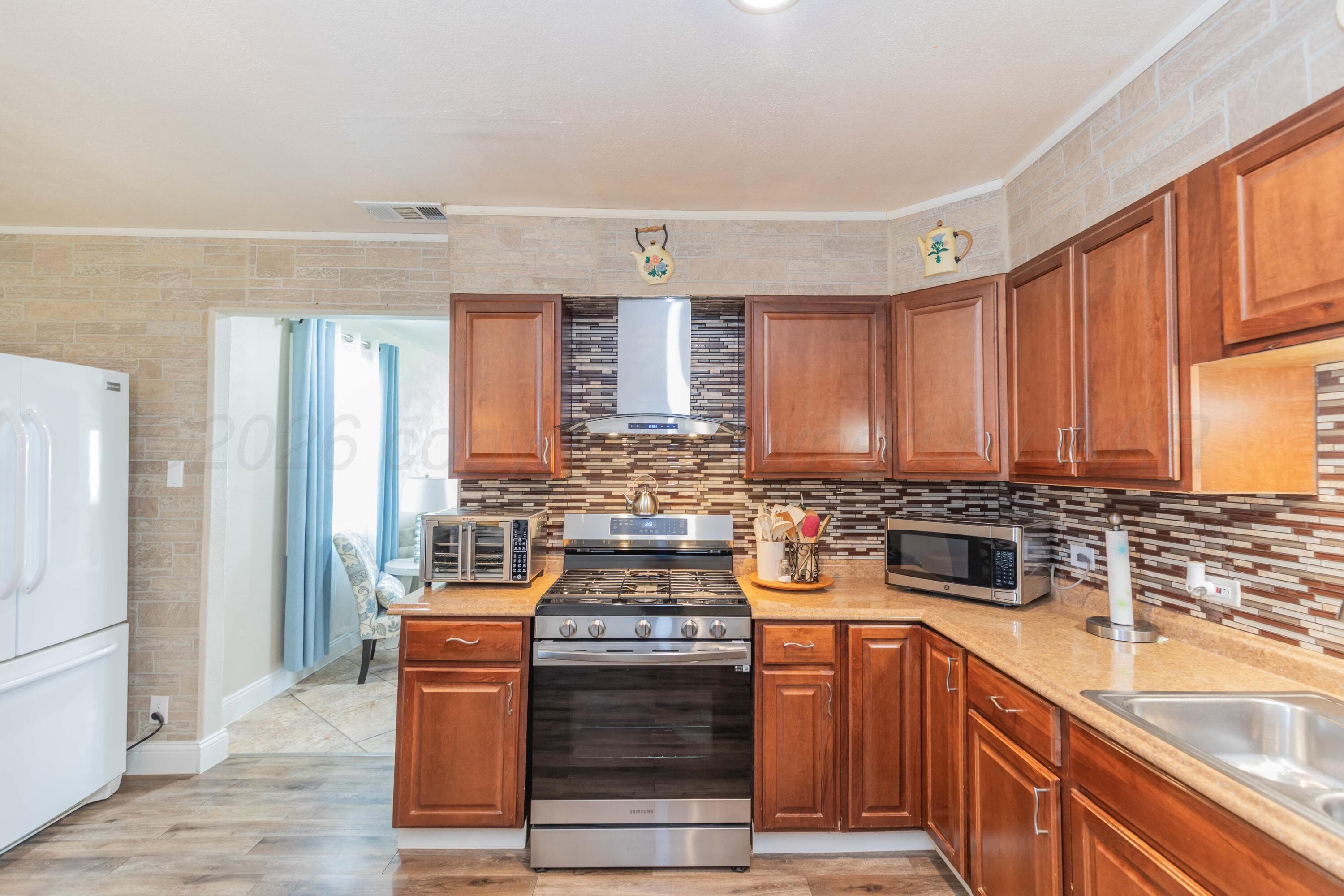 505 N Irving Street, Hereford, TX 79045, photo 16