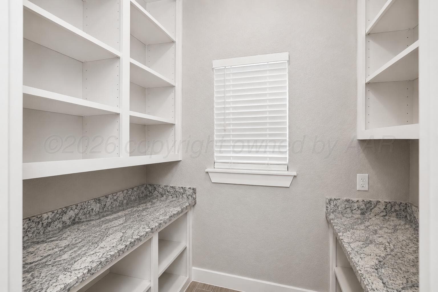 10040 COPPER CREEK Drive, Amarillo, TX 79119-8143, photo 16