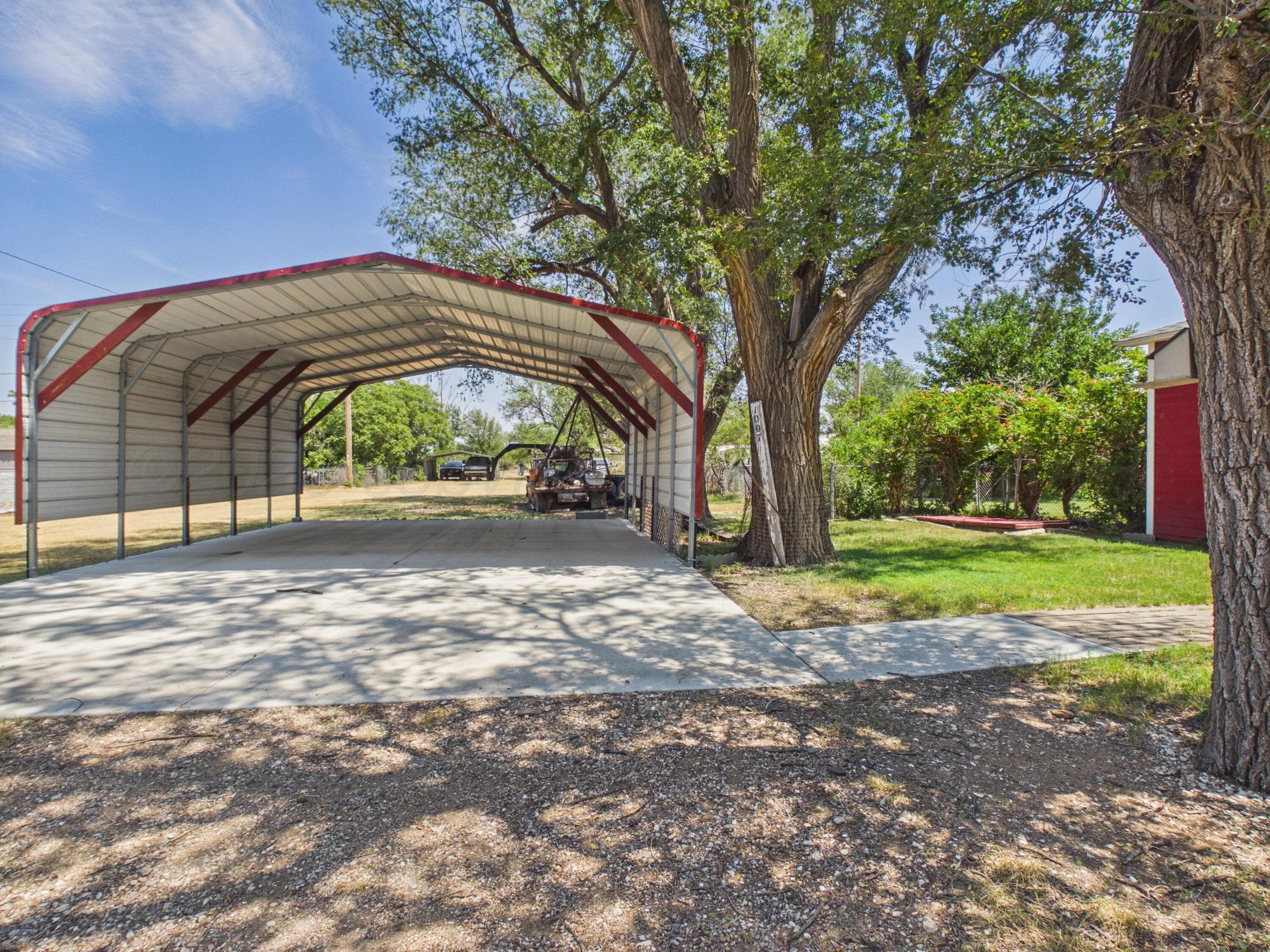 1007 S 2nd Street, Texhoma, TX 79084, photo 3