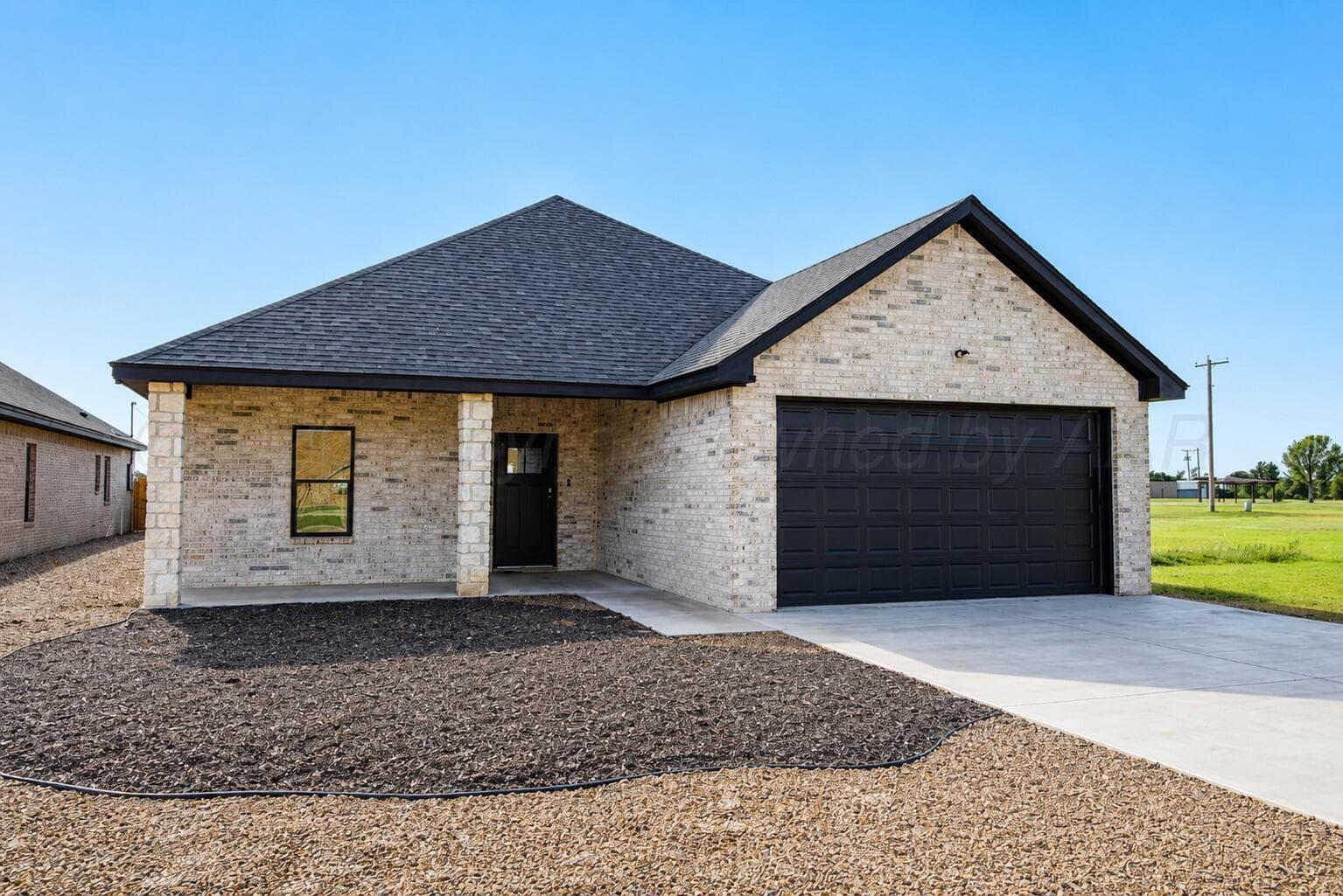 1505 N Main Street, Friona, TX 79035