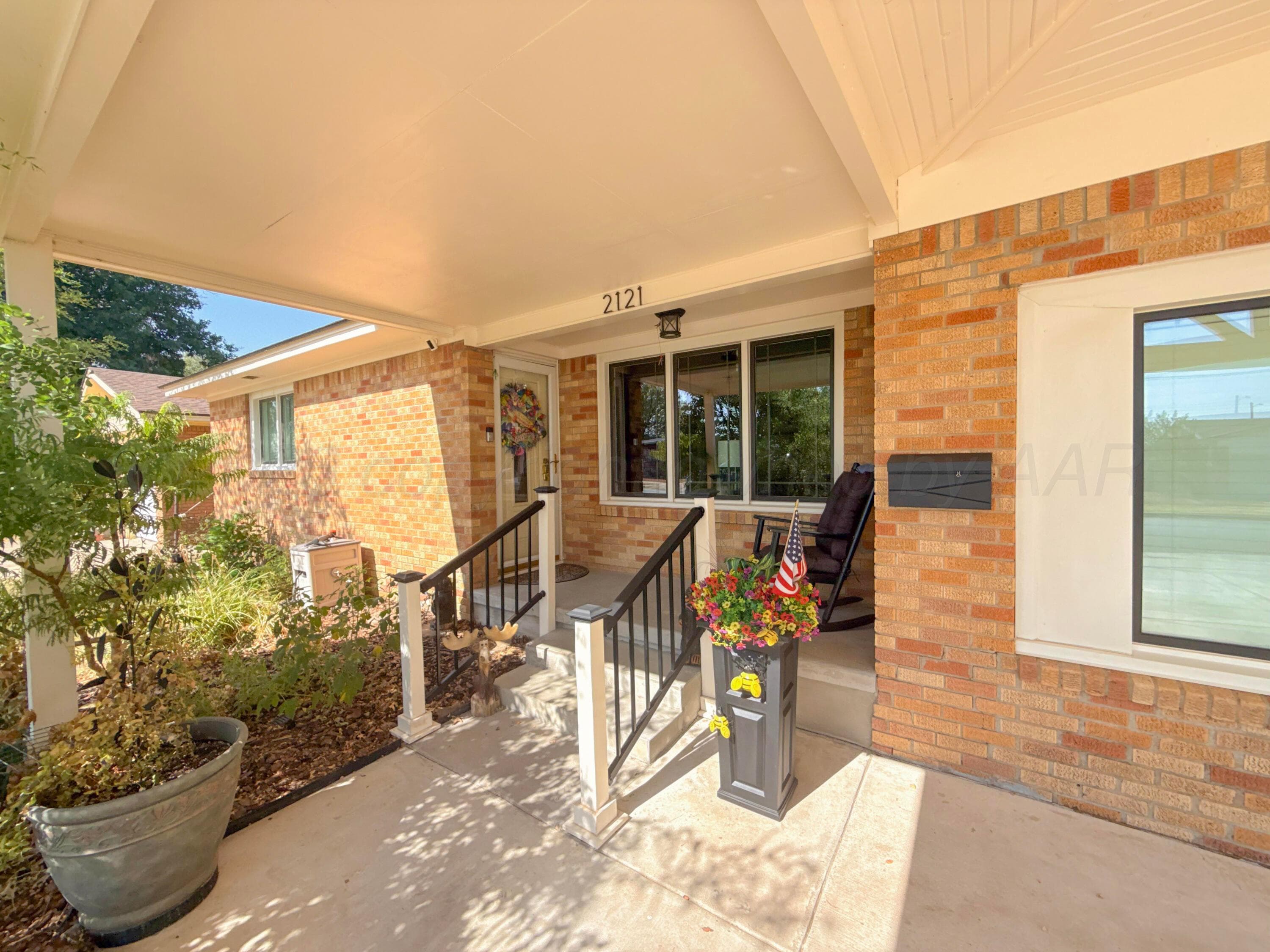2121 N BANKS Street, Pampa, TX 79065-3431, photo 5