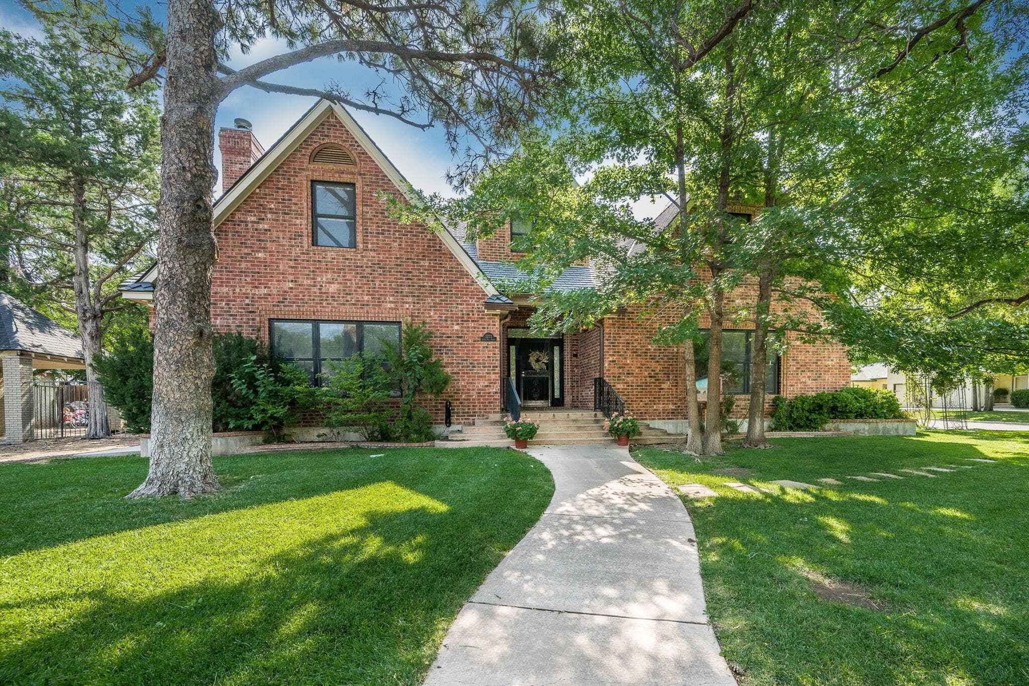 2223 S ONG Street, Amarillo, TX 79109-2246