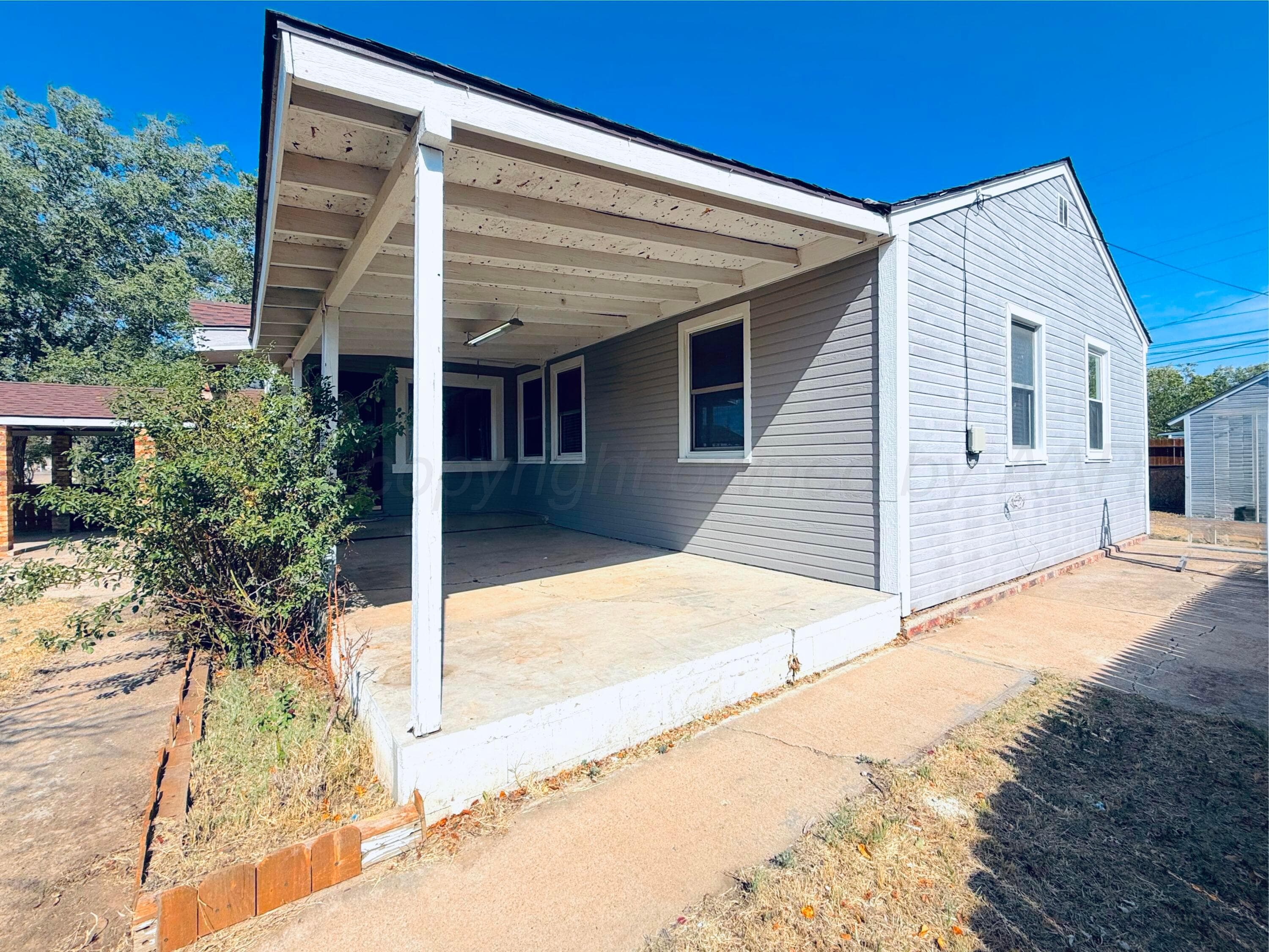 611 E 3RD Street, Dumas, TX 79029-4010, photo 4