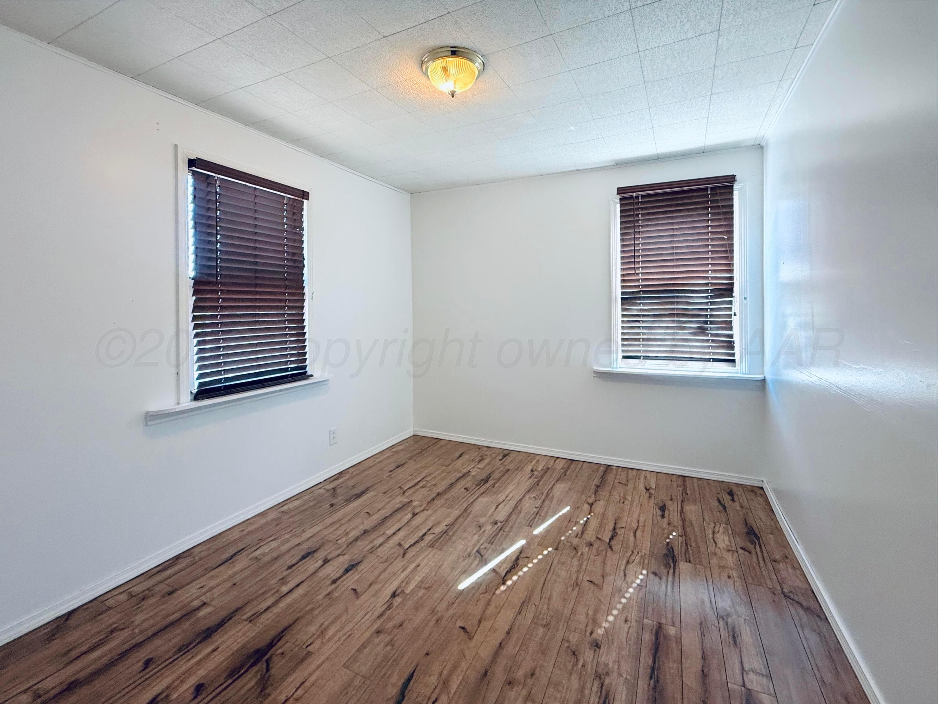 611 E 3RD Street, Dumas, TX 79029-4010, photo 9
