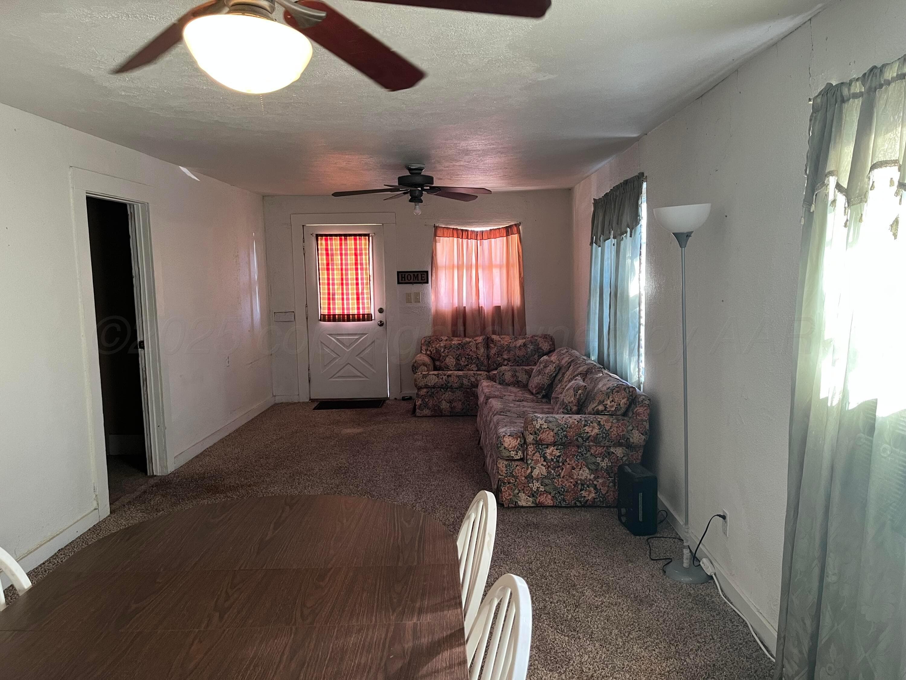 315 N Hedgecoke Street, Borger, TX 79007, photo 4