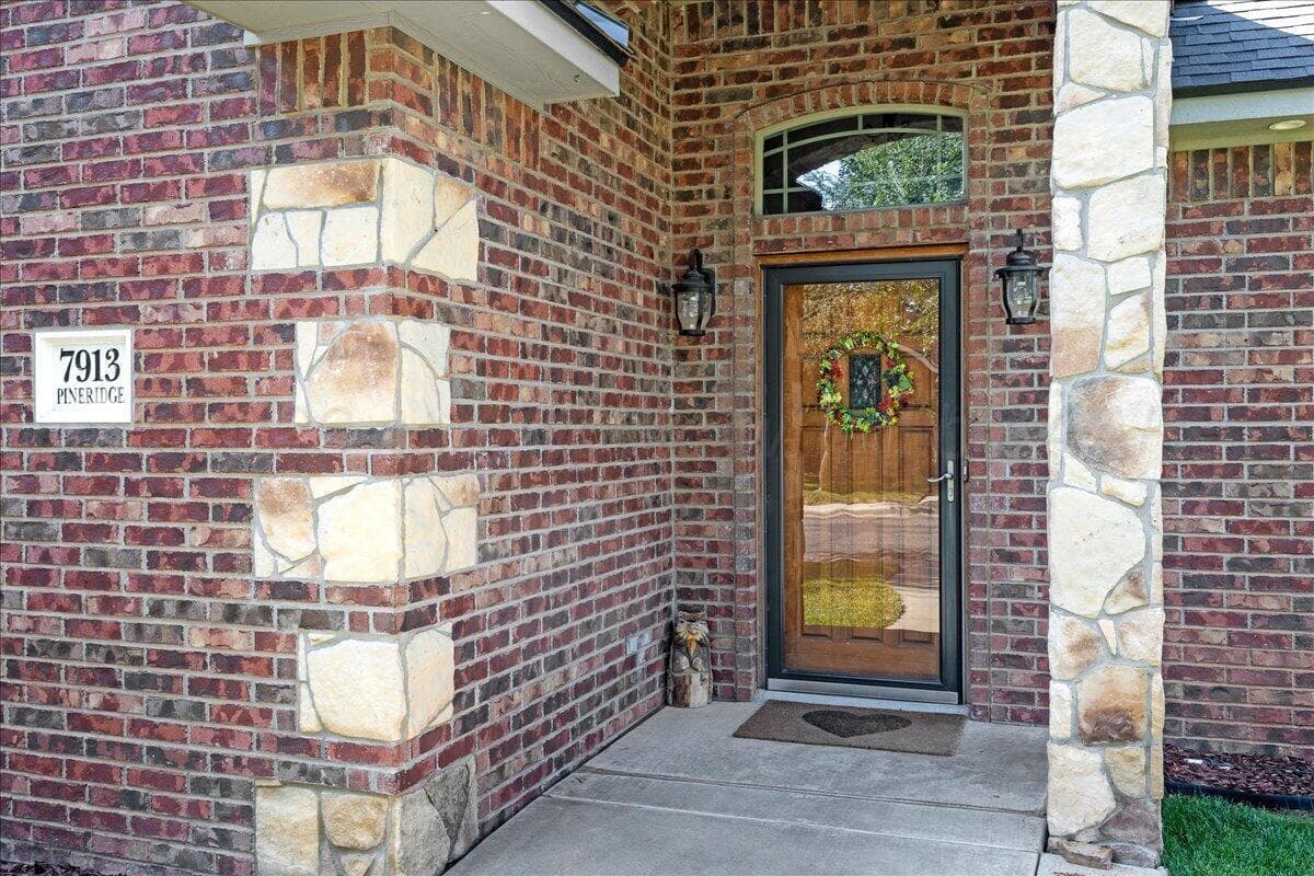 7913 PINERIDGE Drive, Amarillo, TX 79119-4945, photo 2