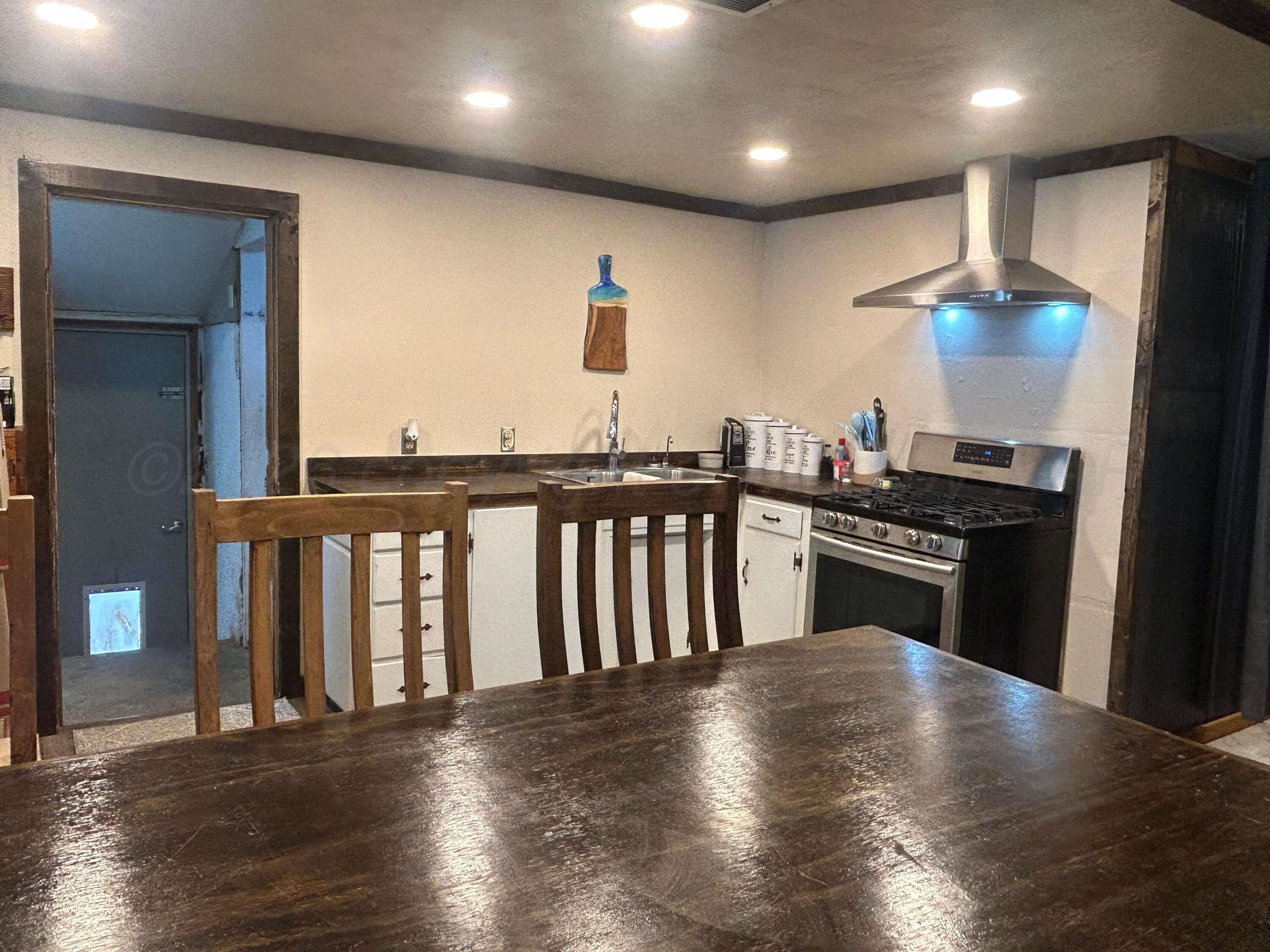 911 Ash Street, Canadian, TX 79014, photo 5