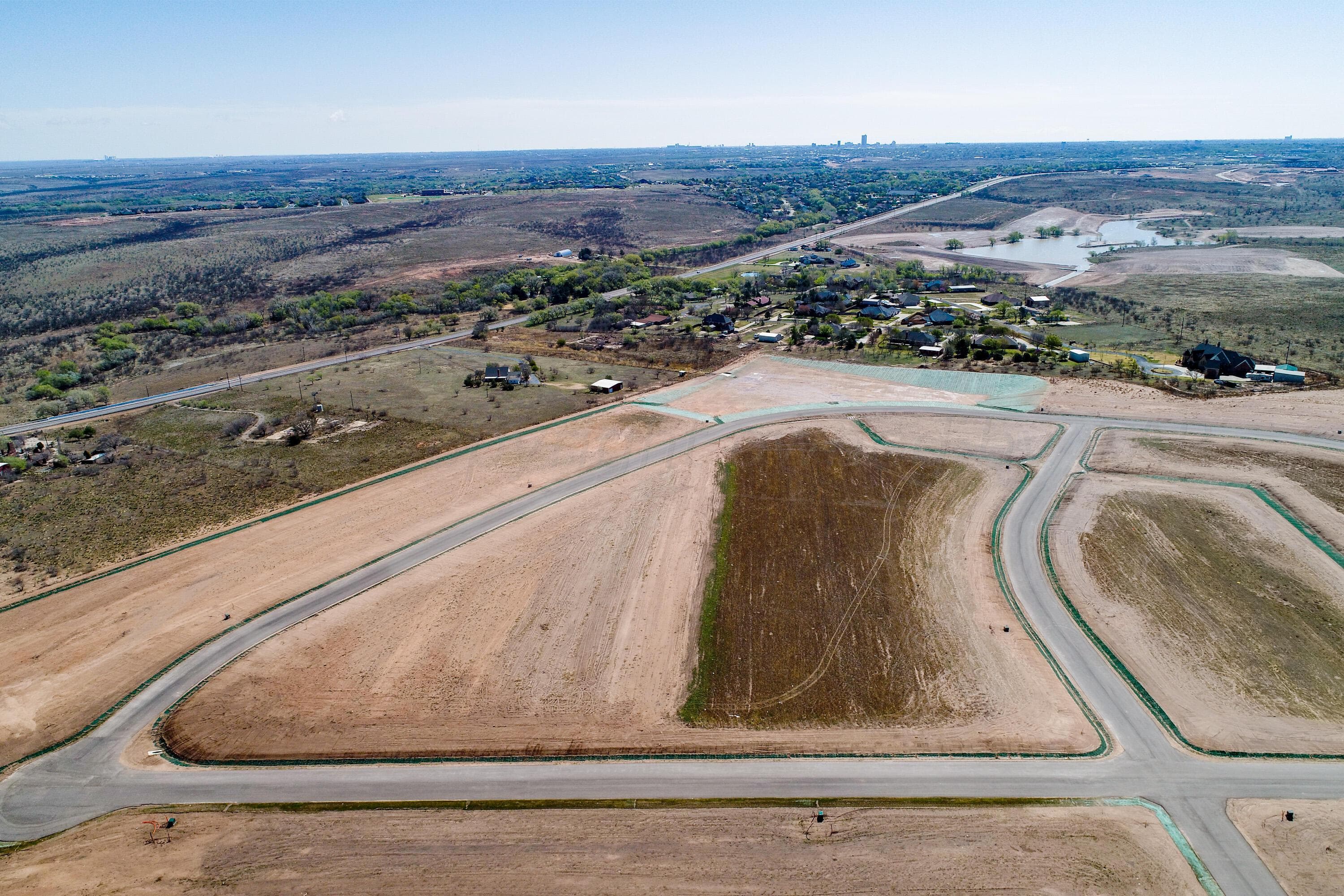 8400 Spyglass Lane, Amarillo, TX 79124, photo 3