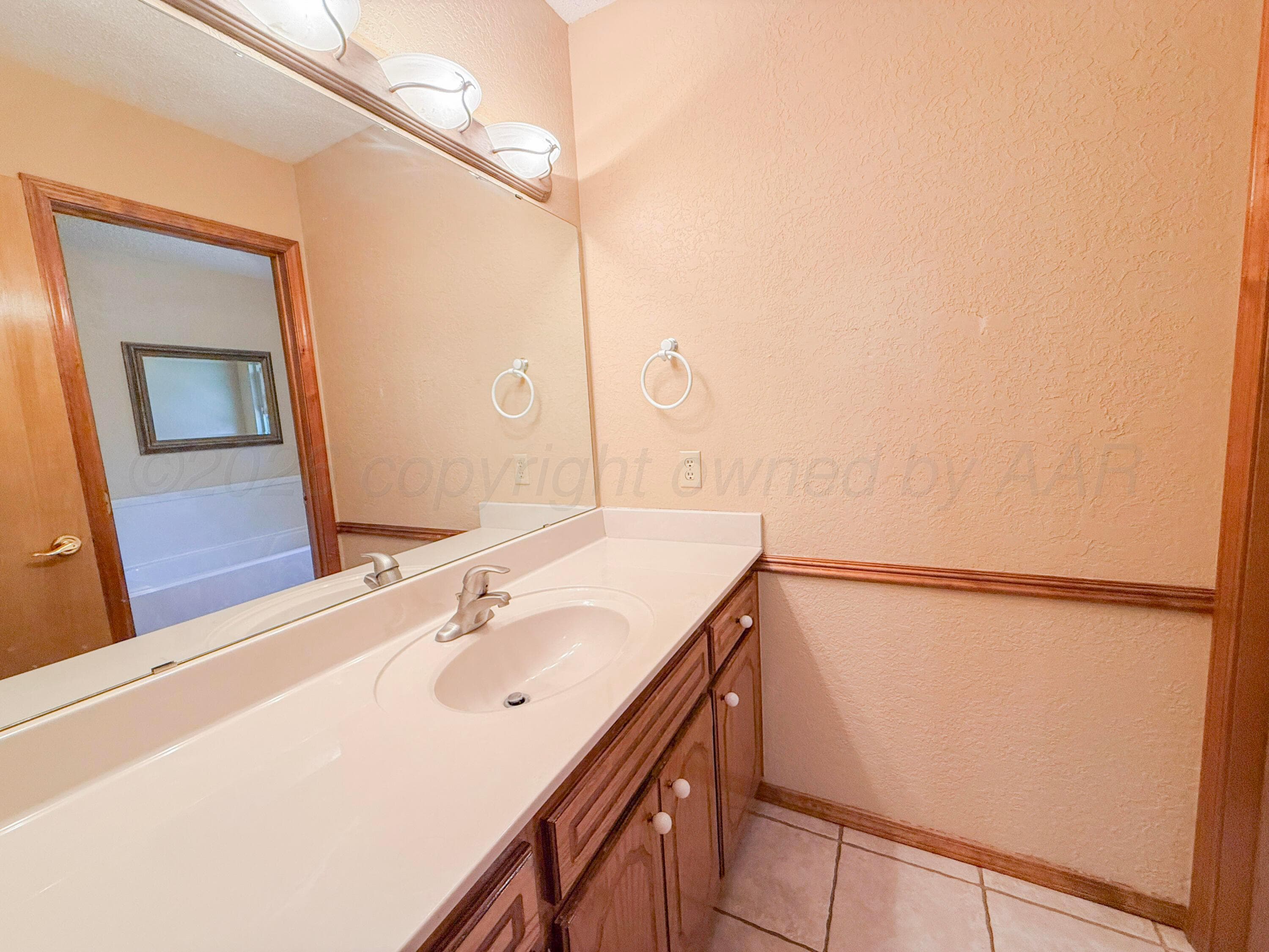 2747 N BEECH Lane, Pampa, TX 79065-3030, photo 34