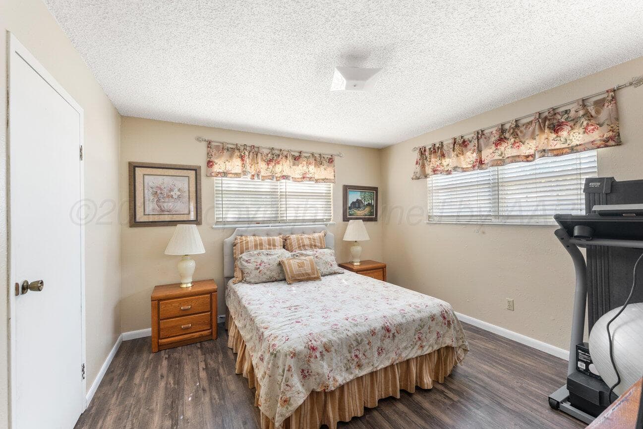 1301 Cooley Drive, Borger, TX 79007, photo 16