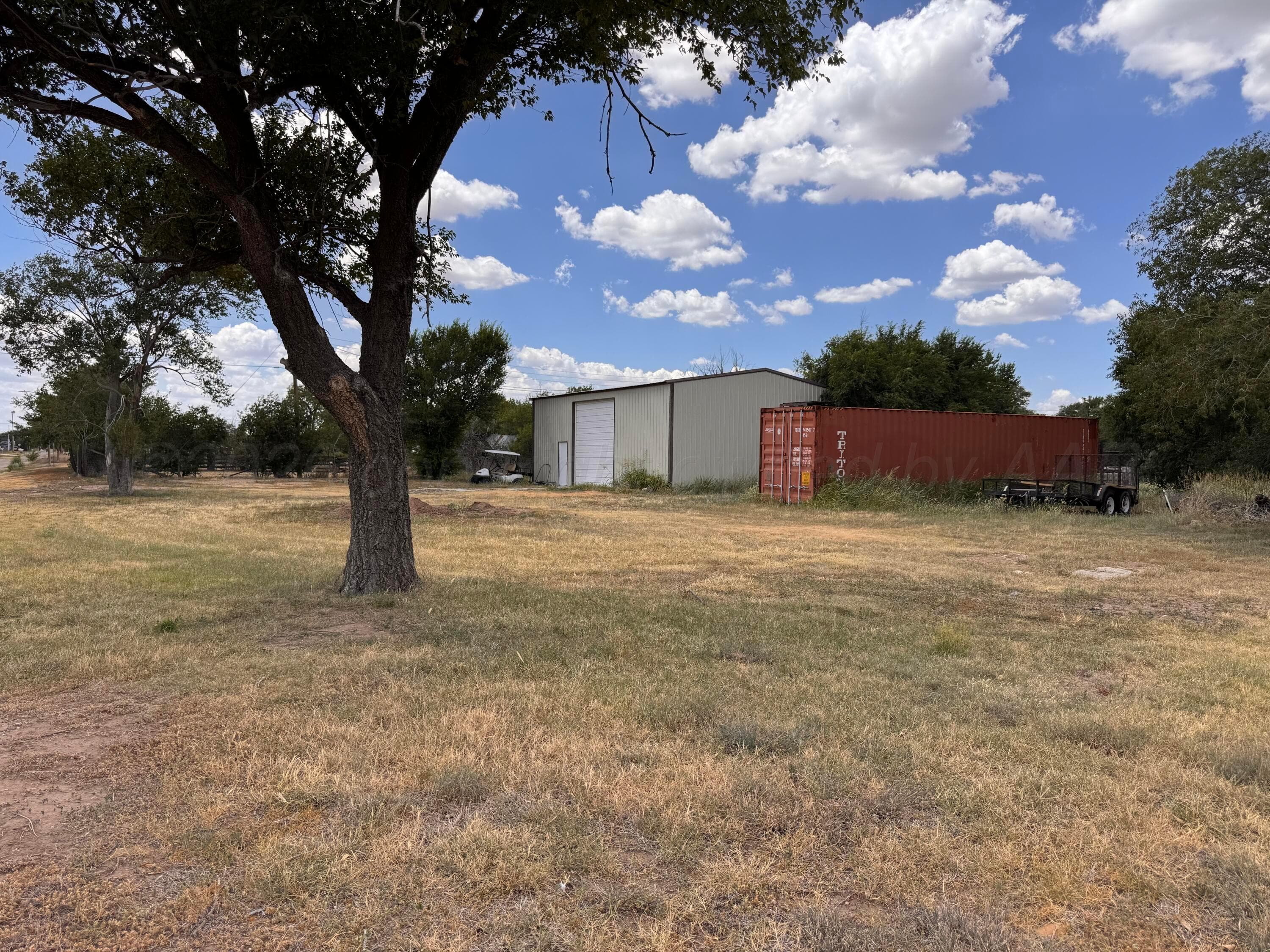 S Brown Avenue, Stinnett, TX 79083, photo 4