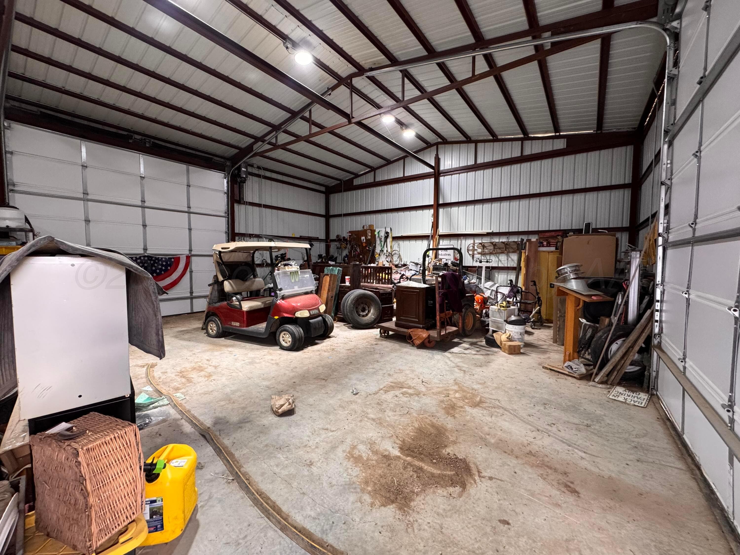 S Brown Avenue, Stinnett, TX 79083, photo 11