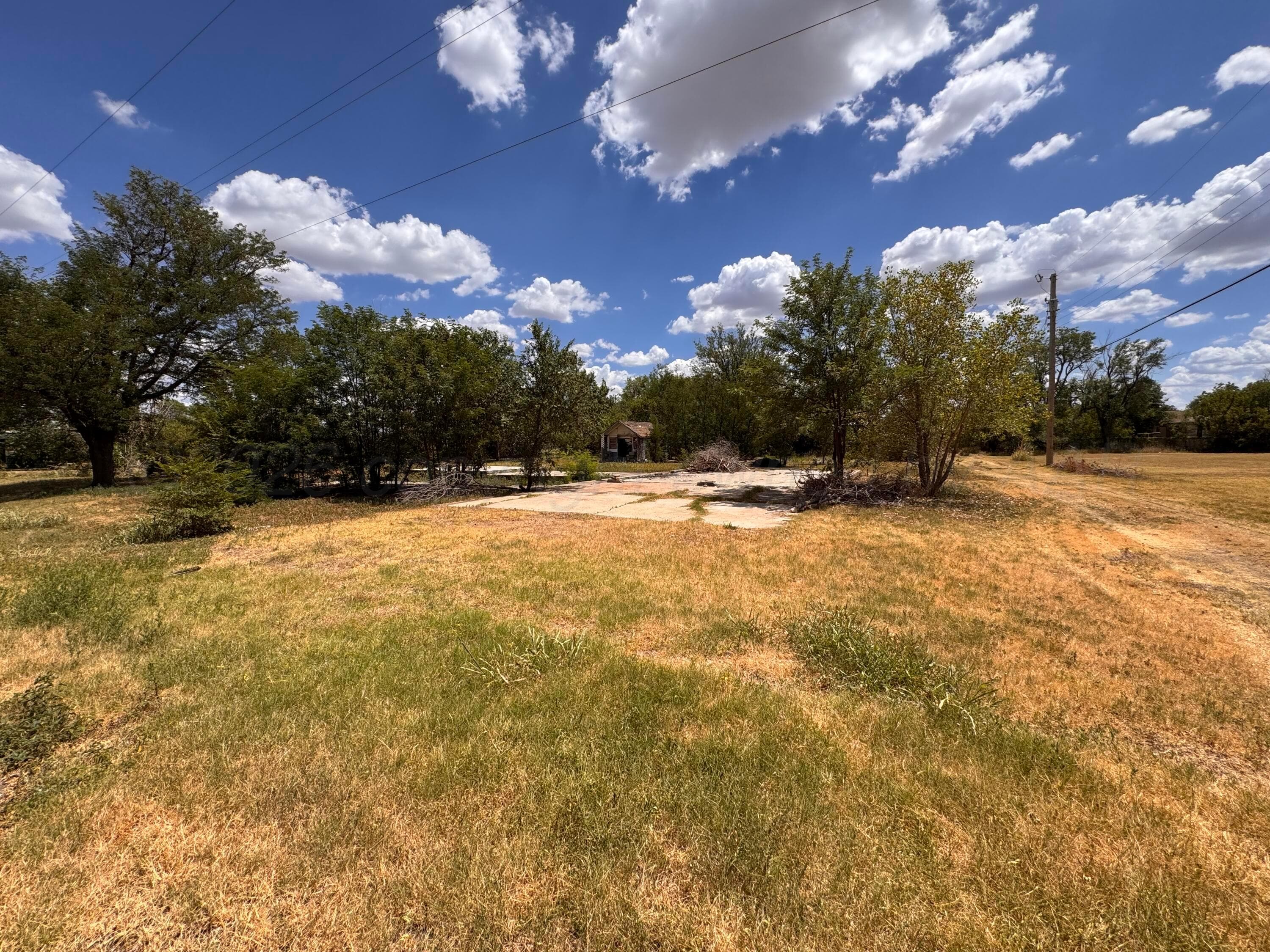 S Brown Avenue, Stinnett, TX 79083, photo 31